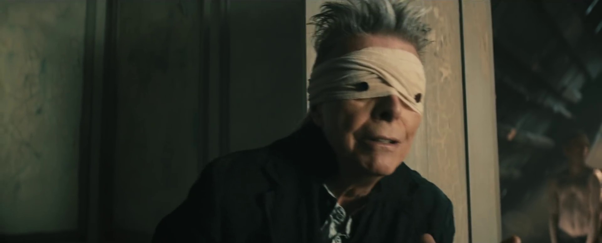 Blackstar (2015) —  shot,  lighting