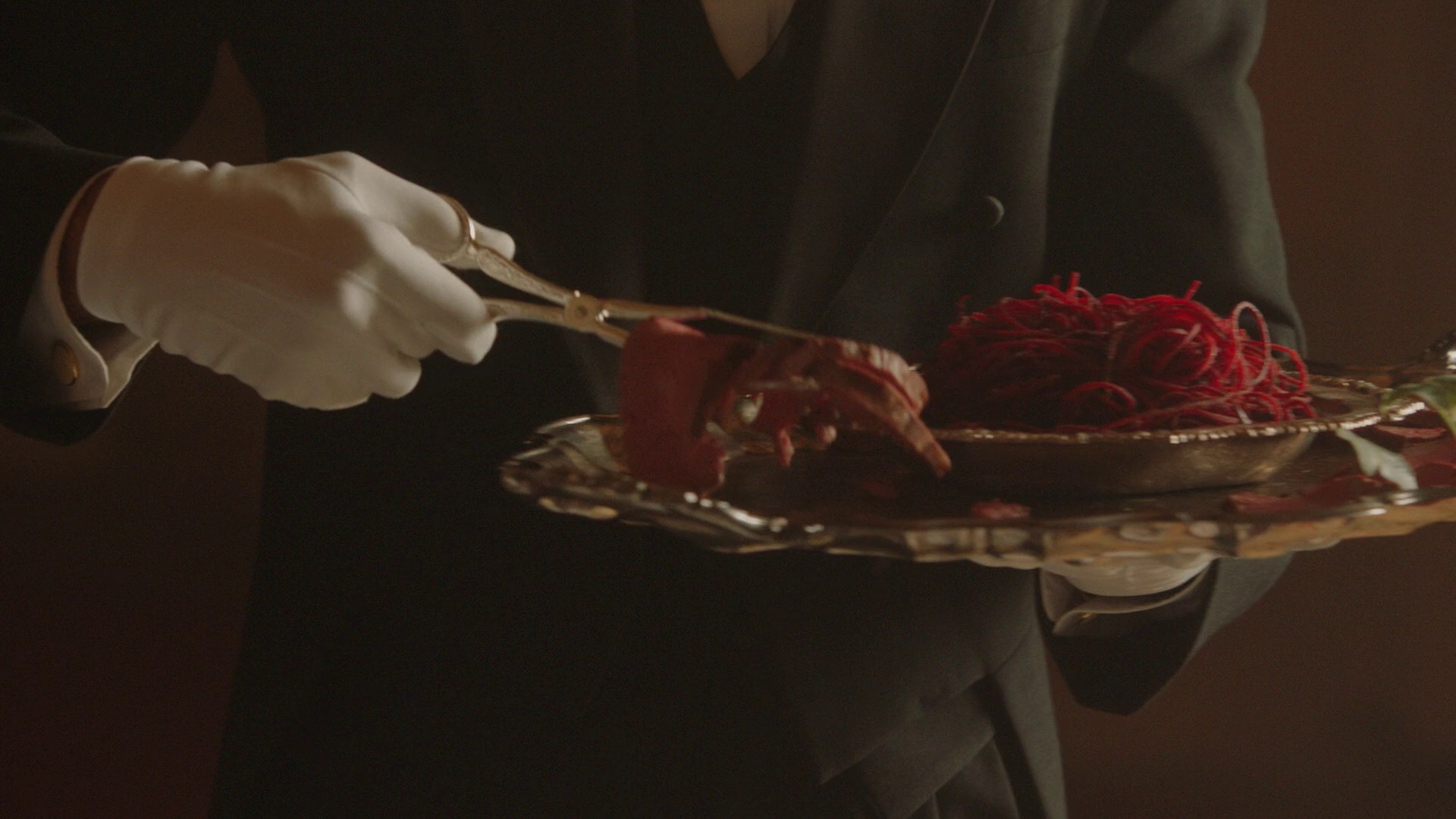 Alice in Slaughterland (2018) —  shot,  lighting