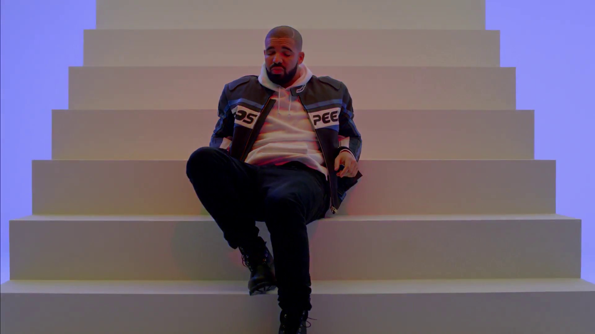 Hotline Bling (2015) —  shot,  lighting