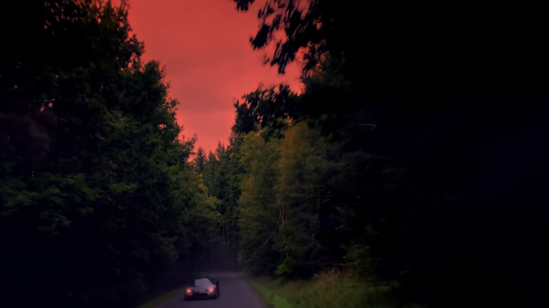 Runaway (long) (2010) —  shot,  lighting