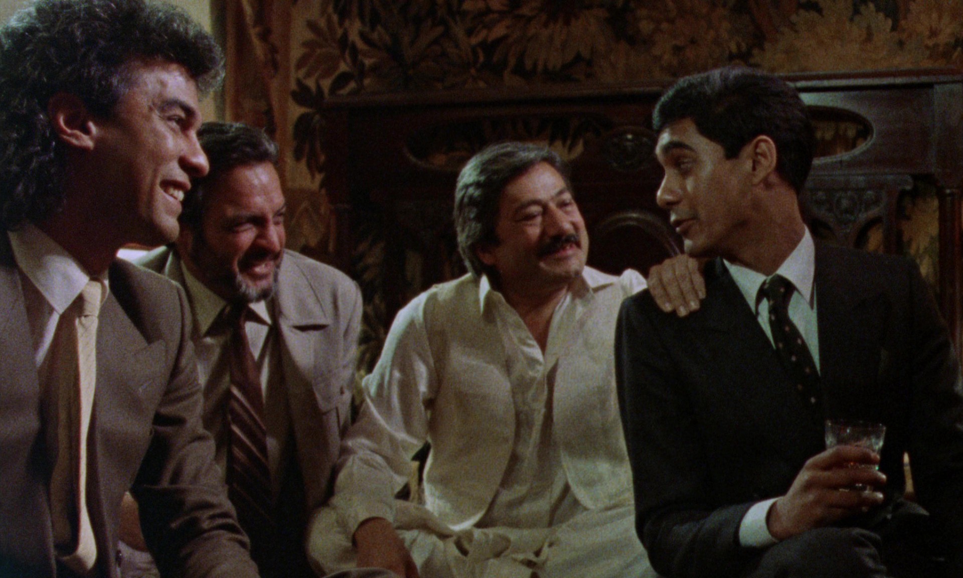 My Beautiful Laundrette (1985) —  shot,  lighting