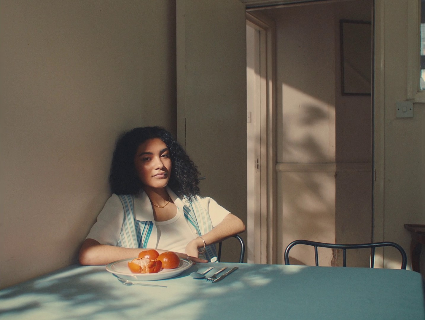 Crosswords (2020) —  shot,  lighting