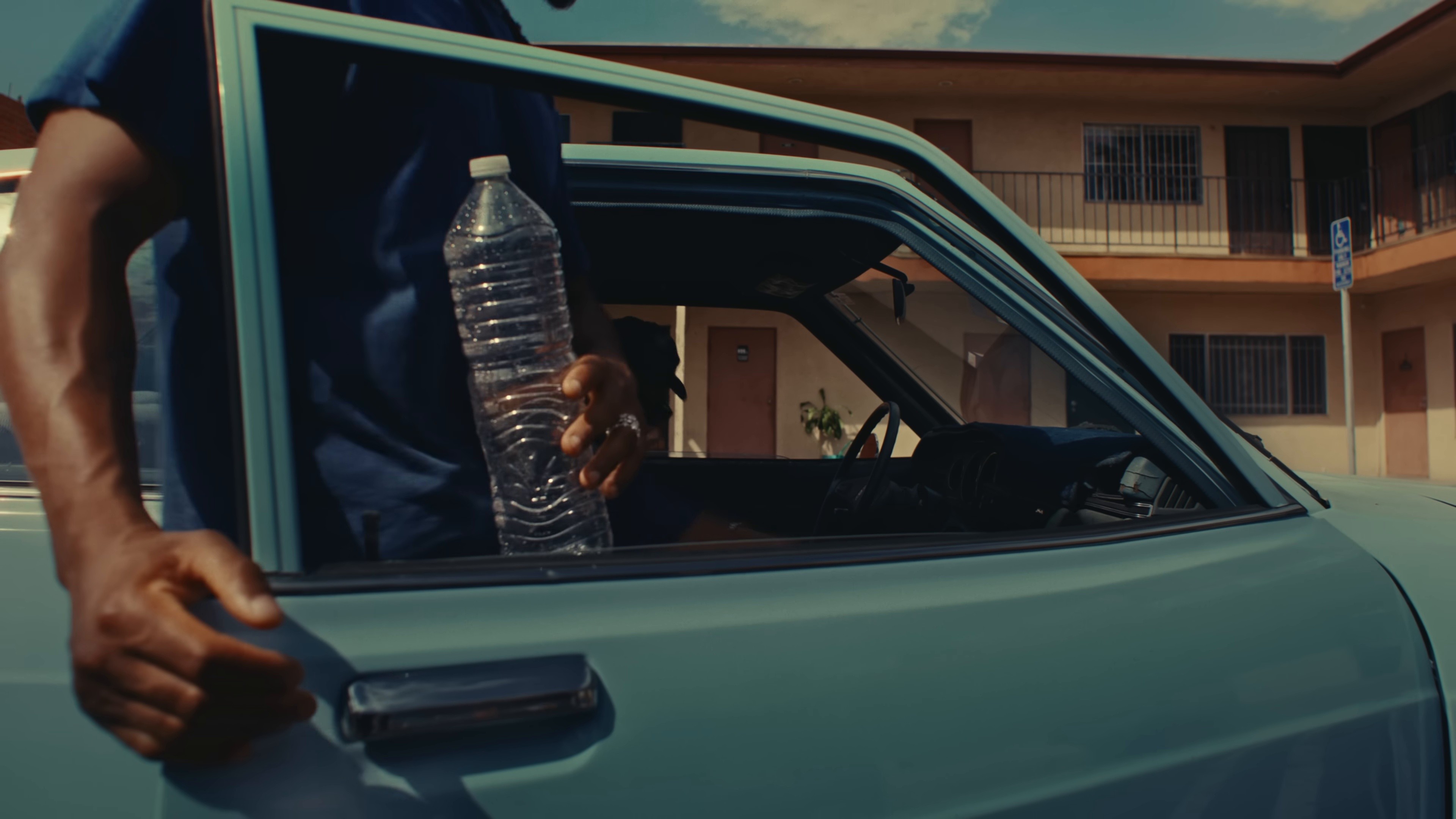 JUICY (2025) —  shot,  lighting