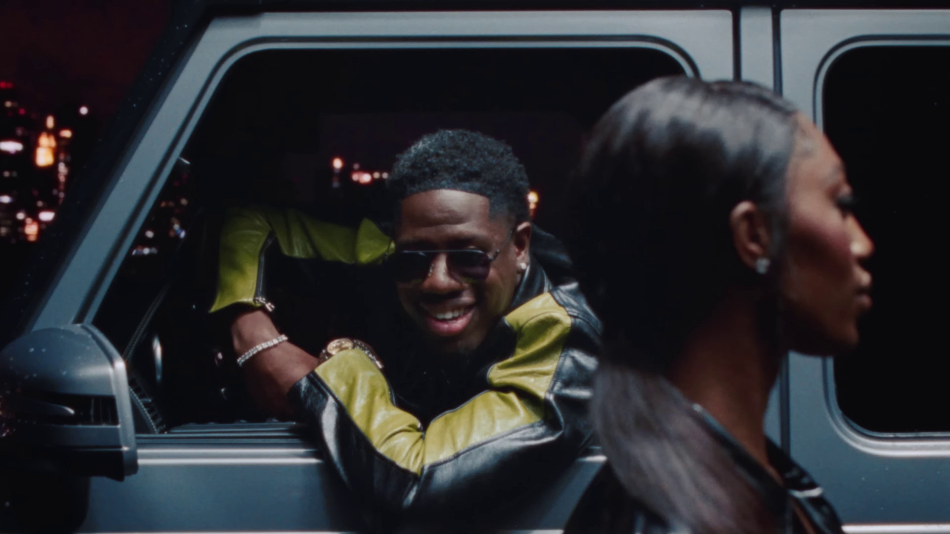 Non Non (2022) —  shot,  lighting