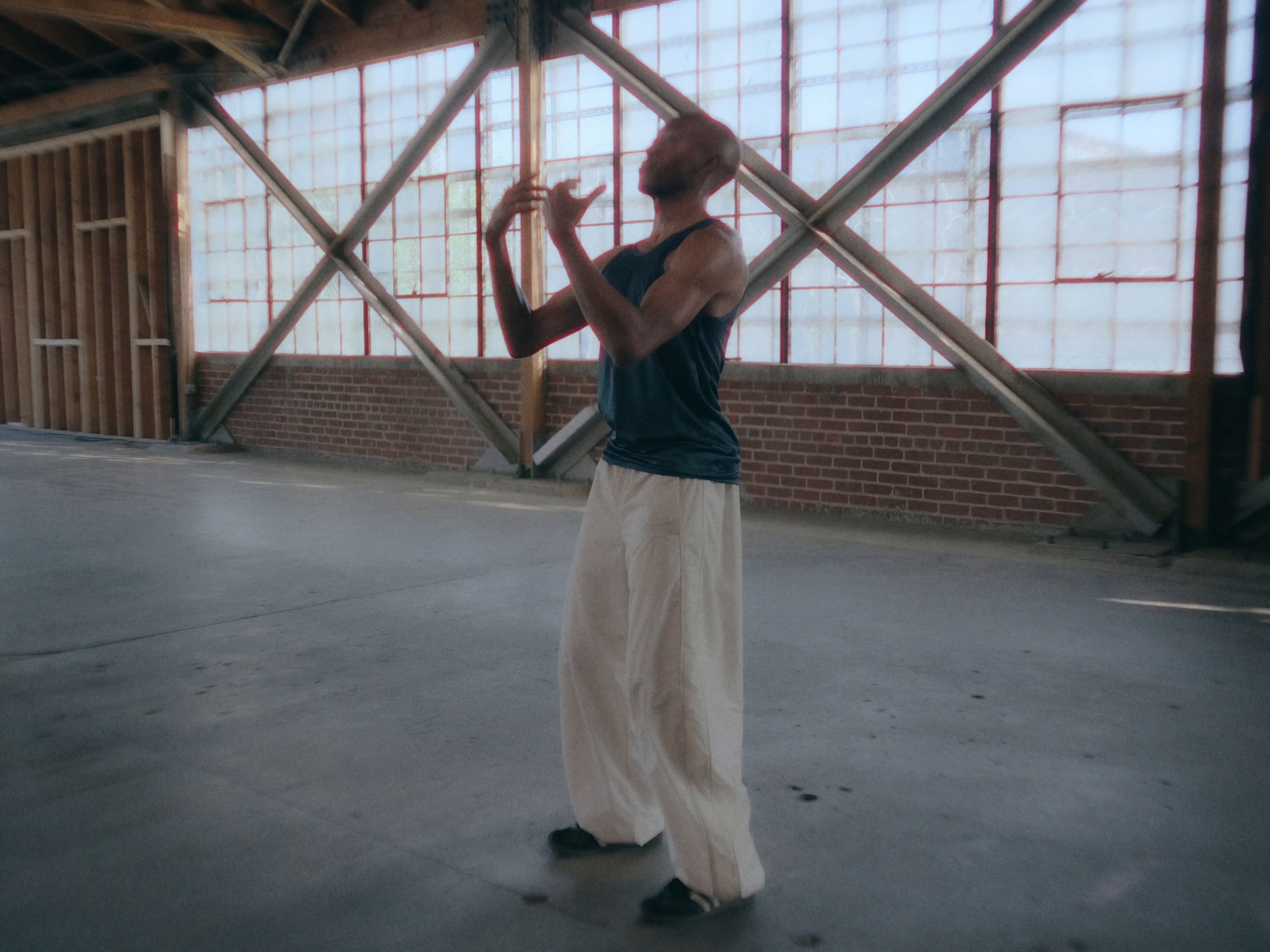 SU VOZ (2025) —  shot,  lighting