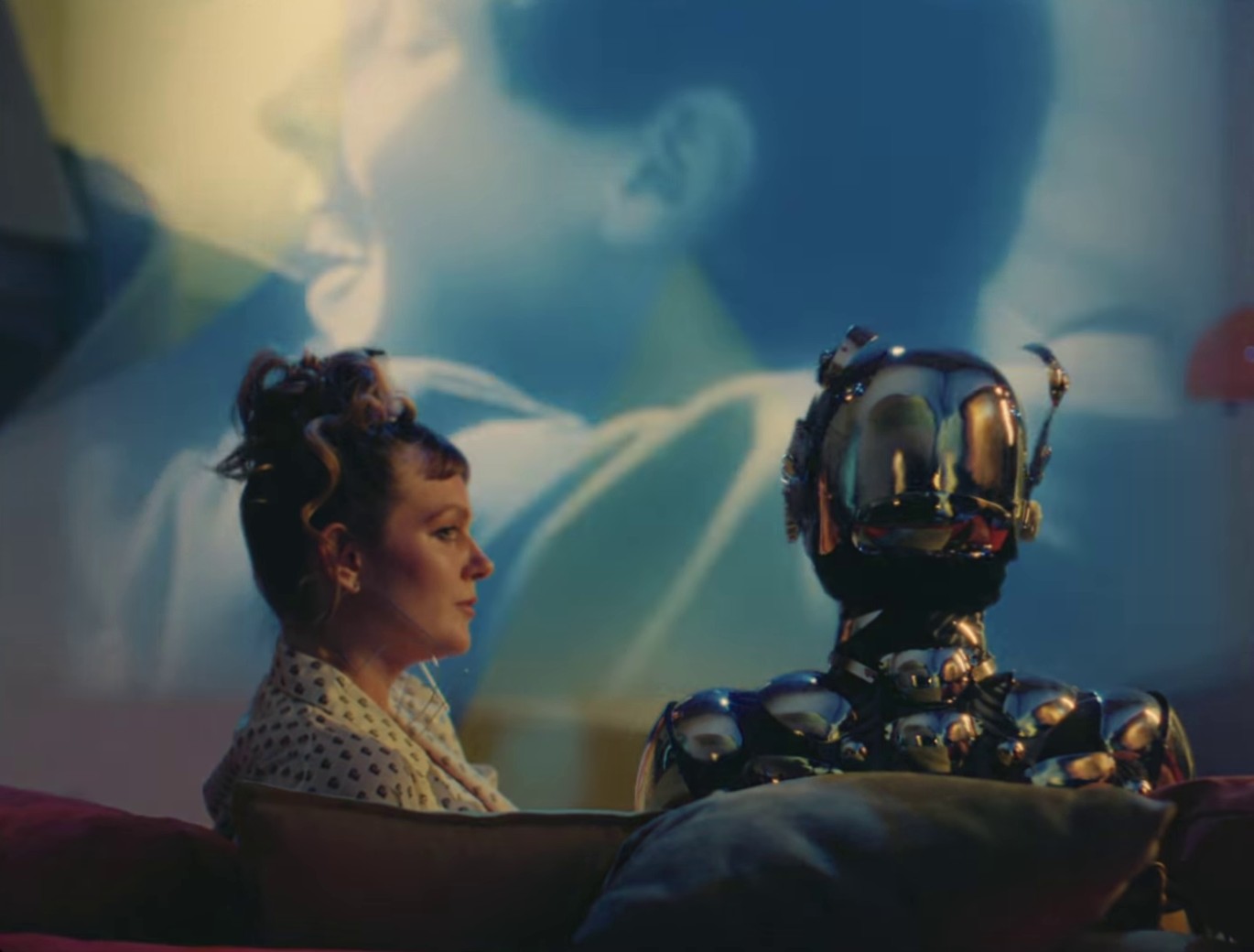 No One Dies From Love (2022) —  shot,  lighting