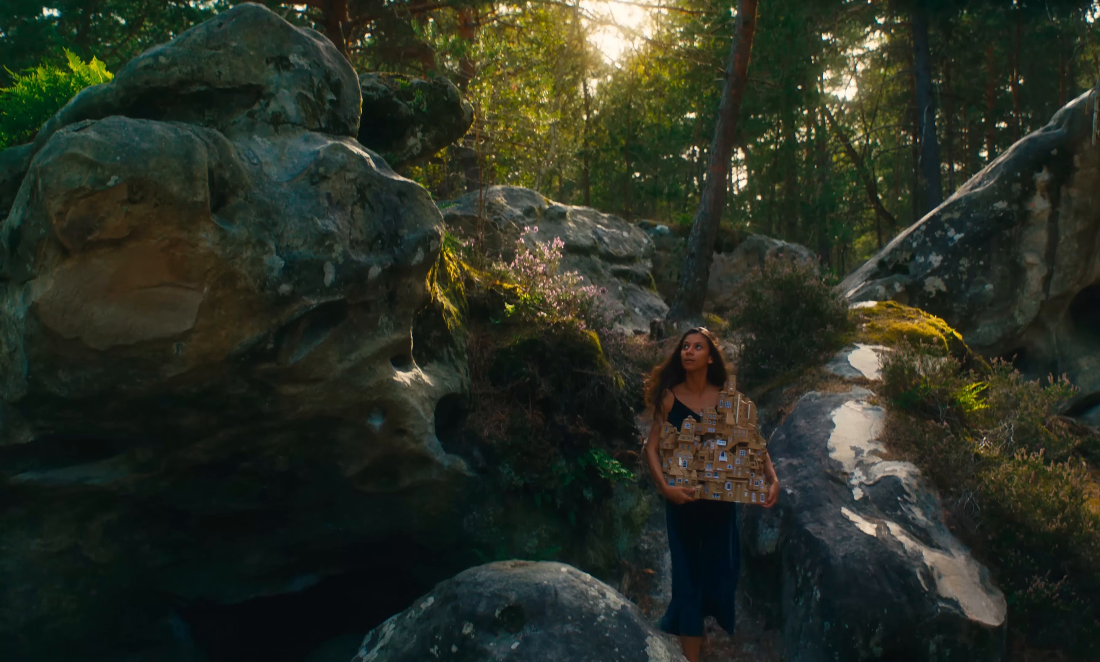 Valparaiso (2023) —  shot,  lighting