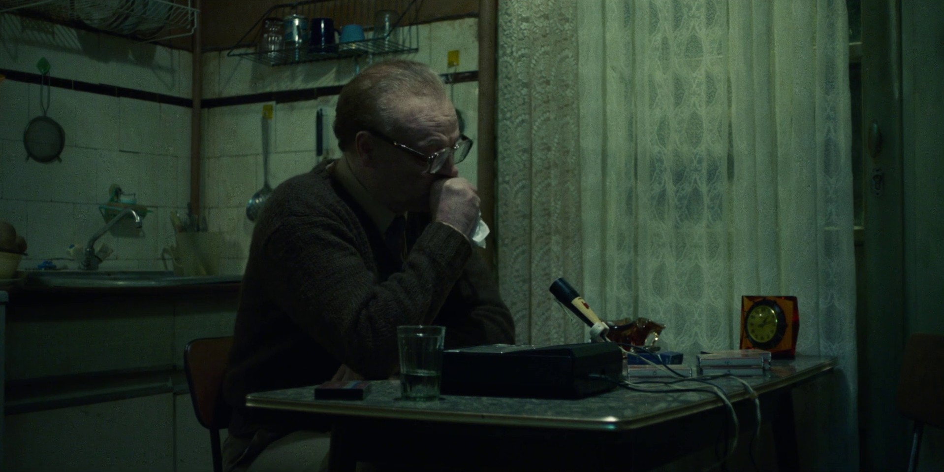 1:23:45 (2019) —  shot,  lighting