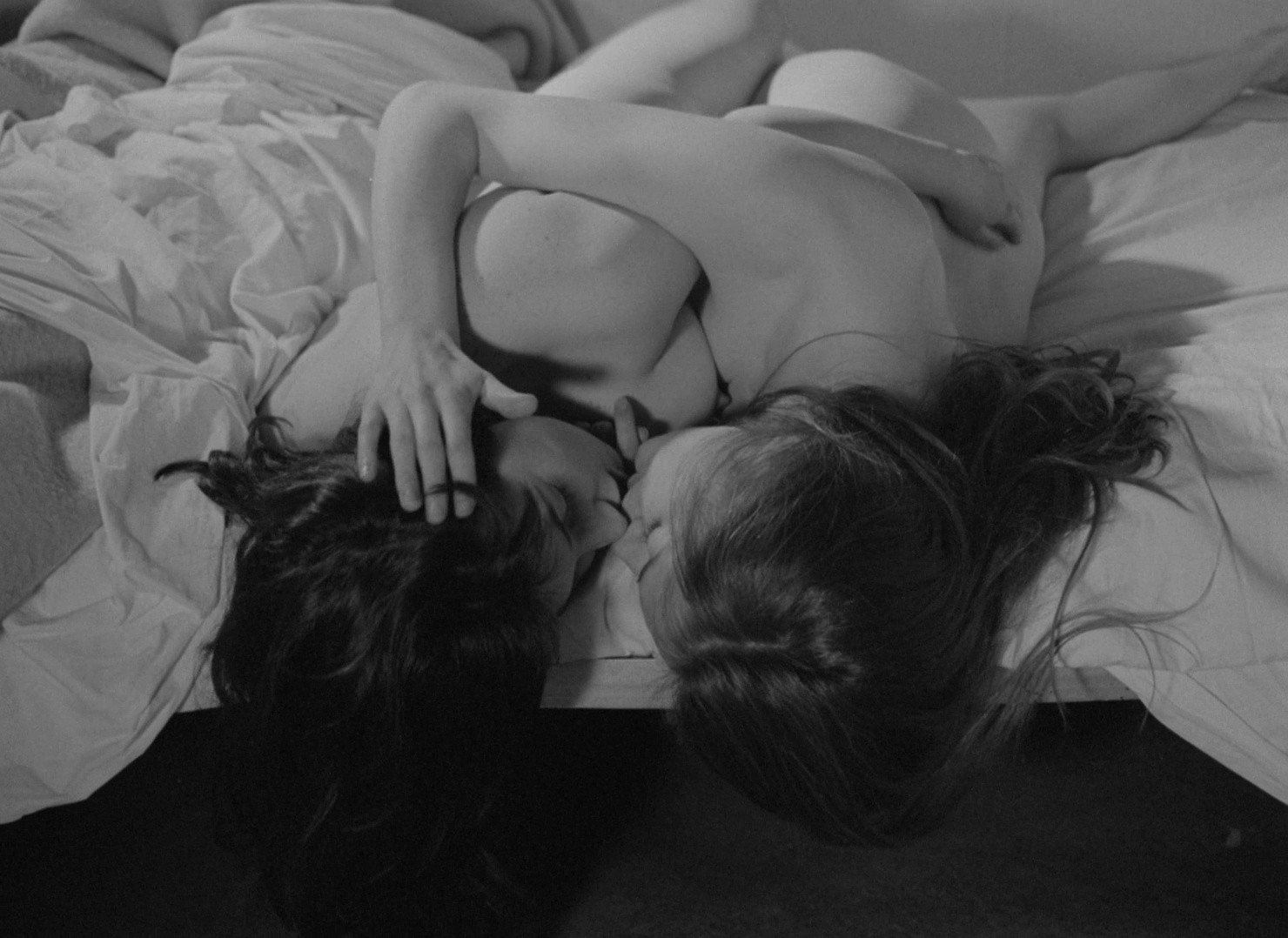 I, You, He, She (1984) —  shot,  lighting