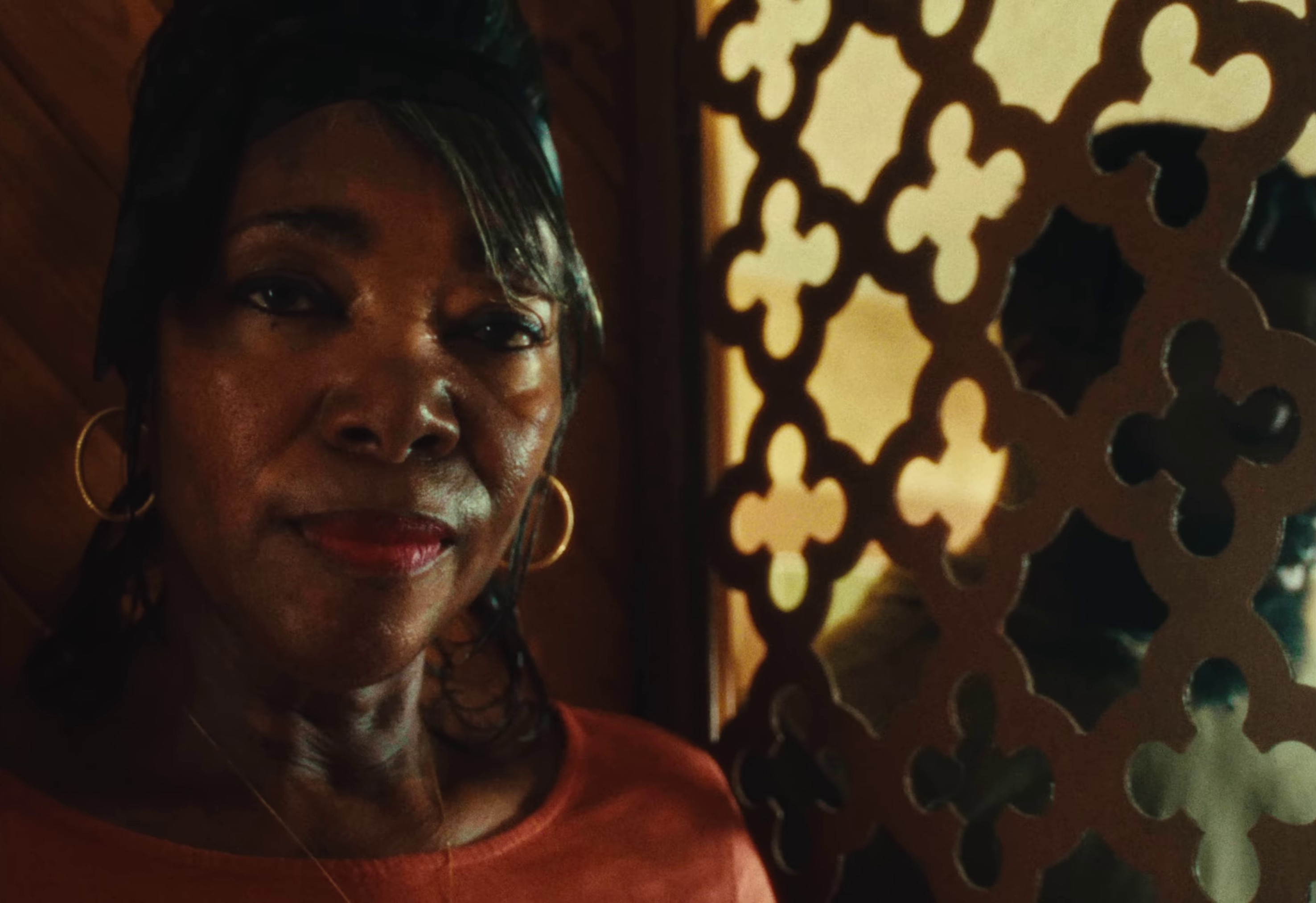 If I Die Right Now (2023) —  shot,  lighting