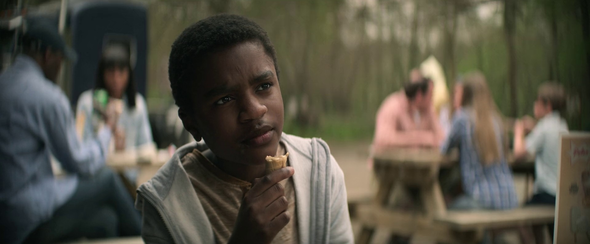 Collectors (2022) —  shot,  lighting