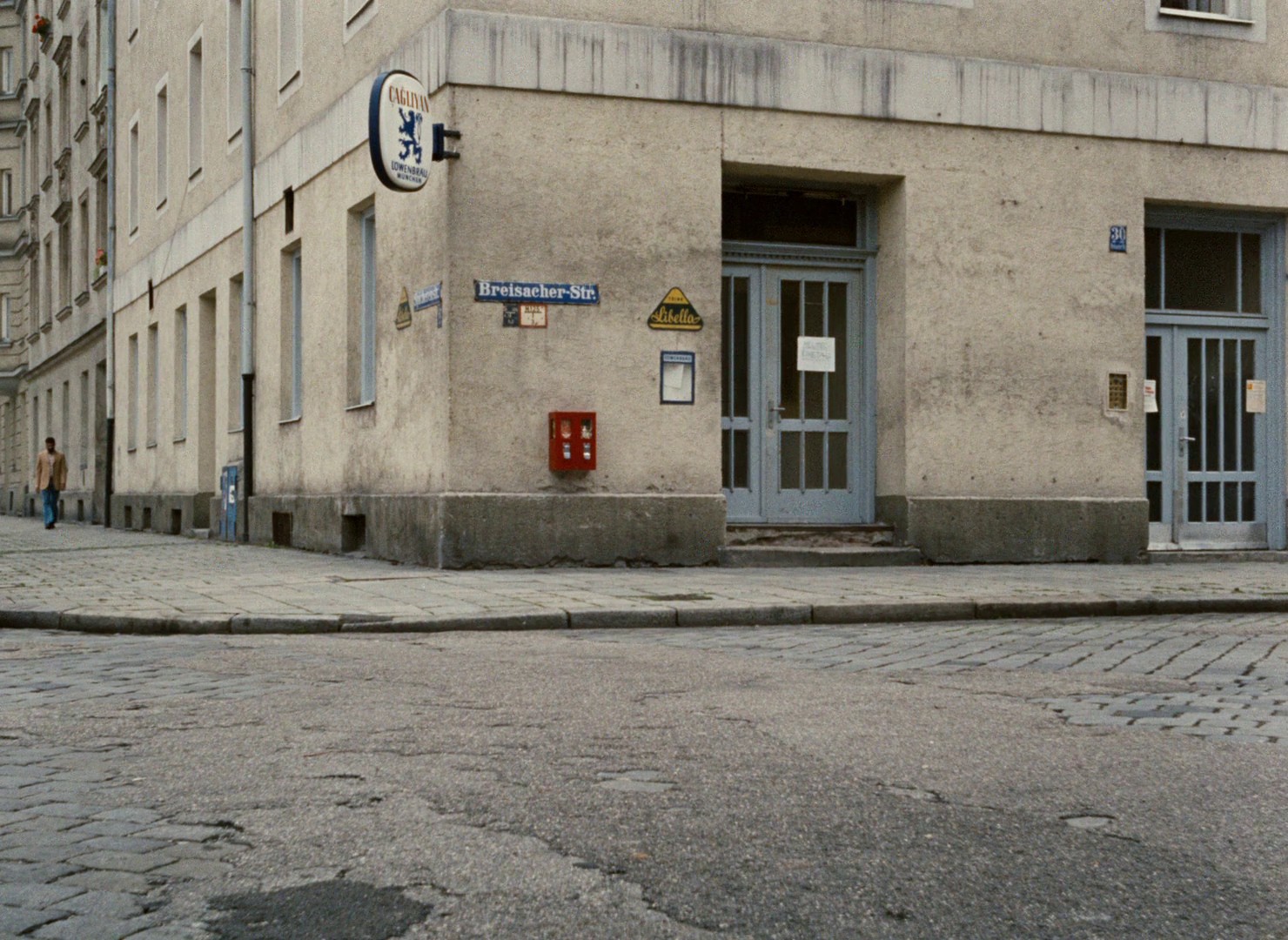 Ali: Fear Eats the Soul (1974) —  shot,  lighting