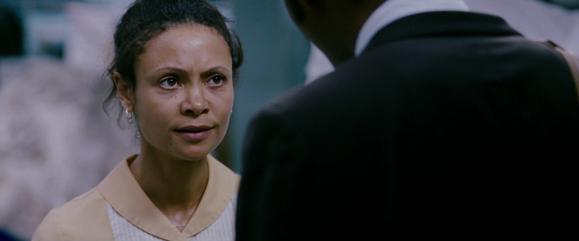 The Pursuit of Happyness (2006) —  shot,  lighting