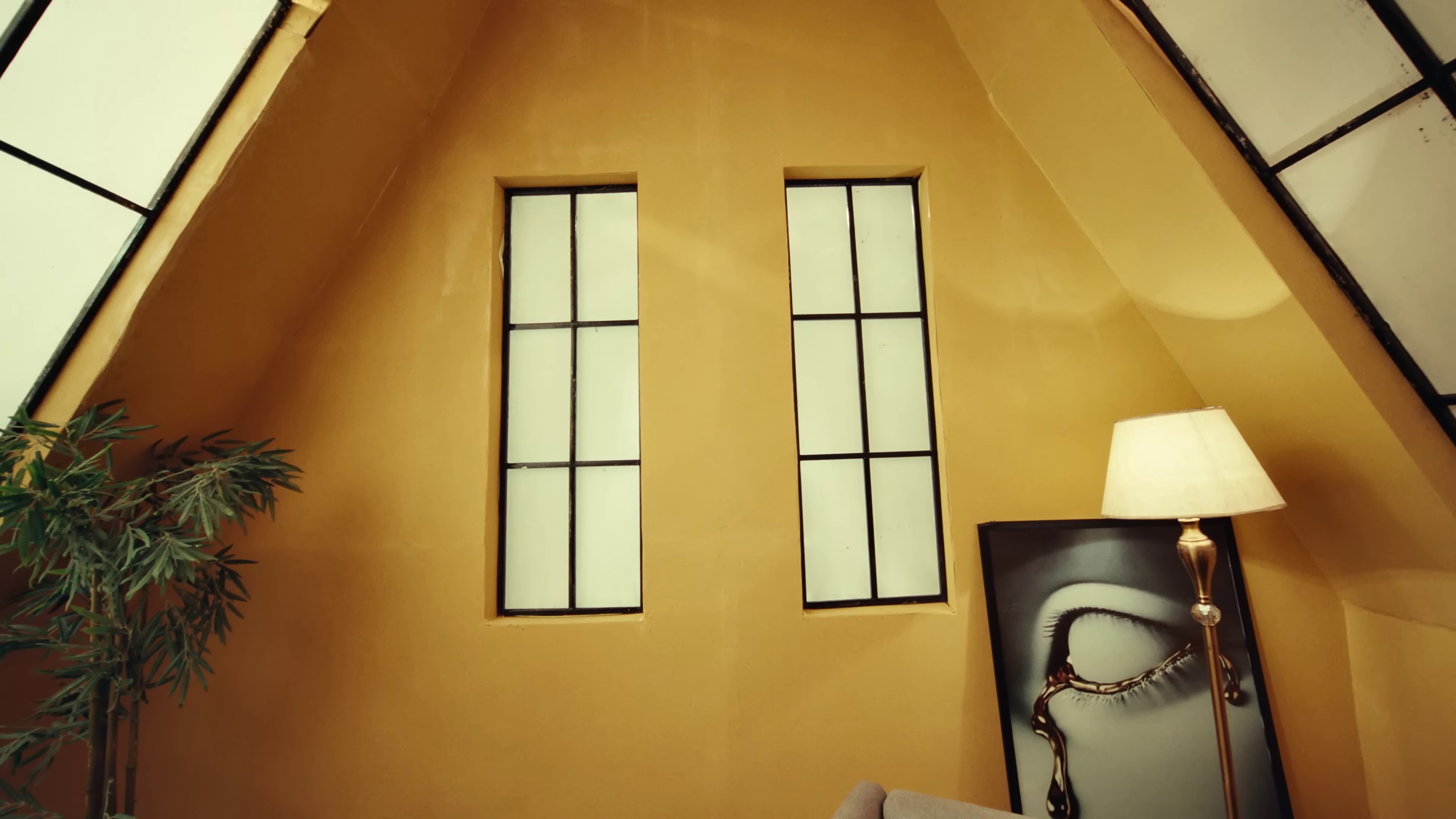 Hallelujah (2023) —  shot,  lighting