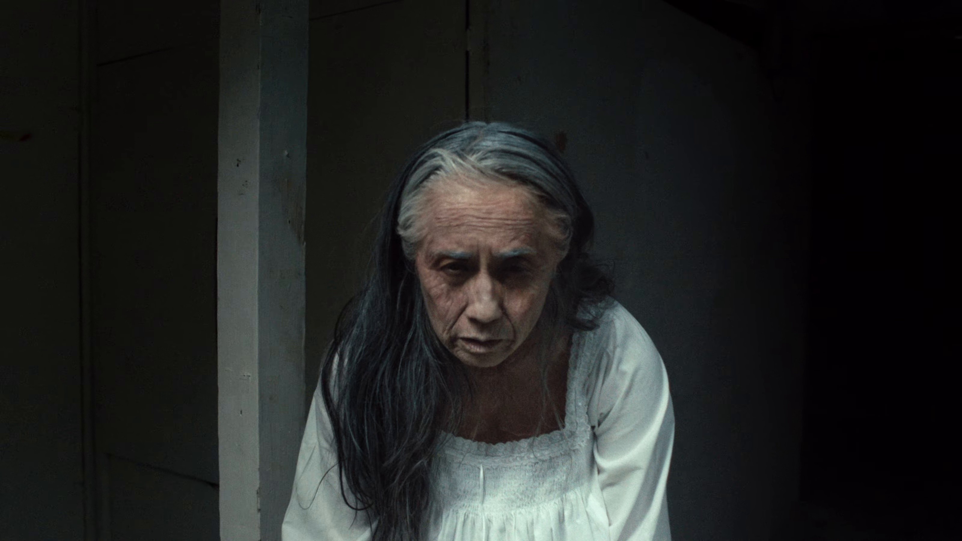 Dear Sara  (2025) —  shot,  lighting