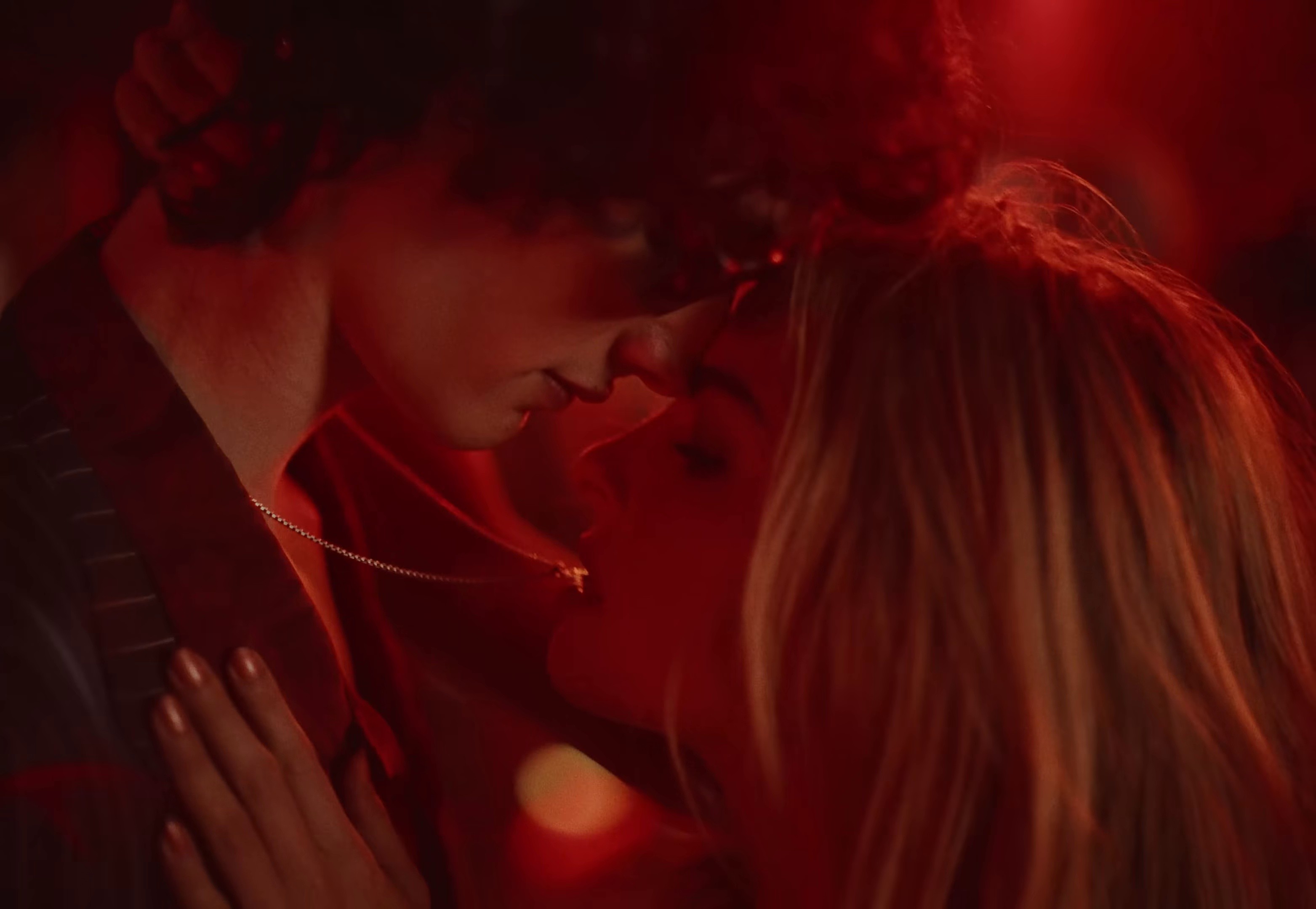 12 to 12 (2025) —  shot,  lighting