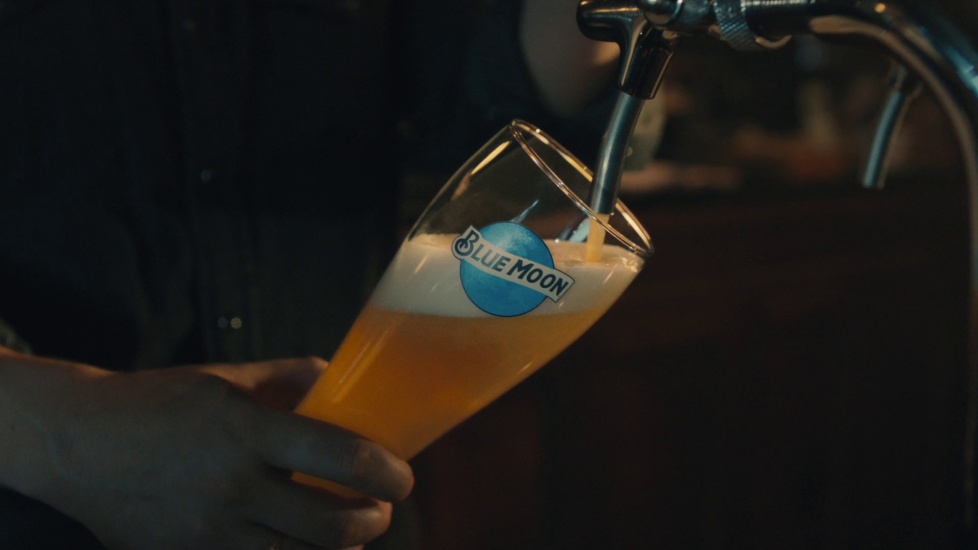 Blue Moon - Beer the Bar Brighter (2024) —  shot,  lighting