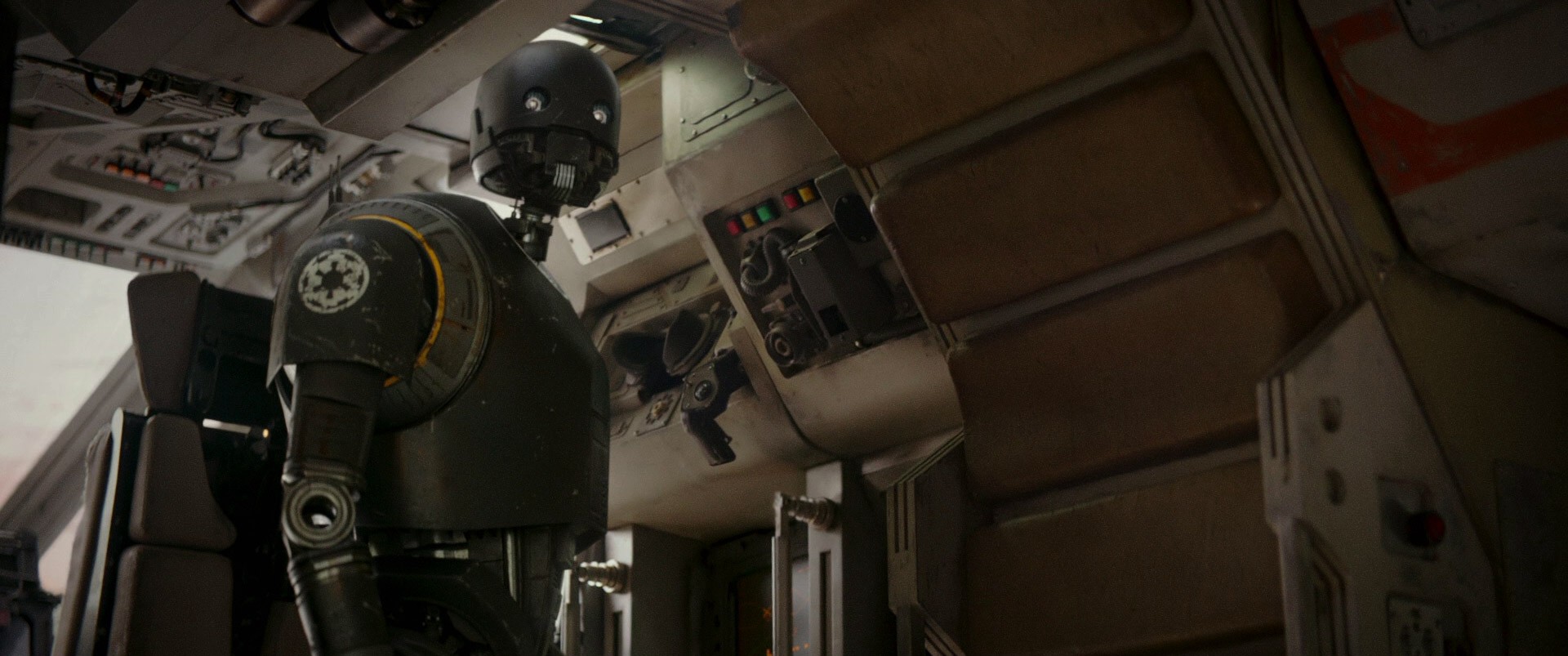 Rogue One: A Star Wars Story (2016) —  shot,  lighting