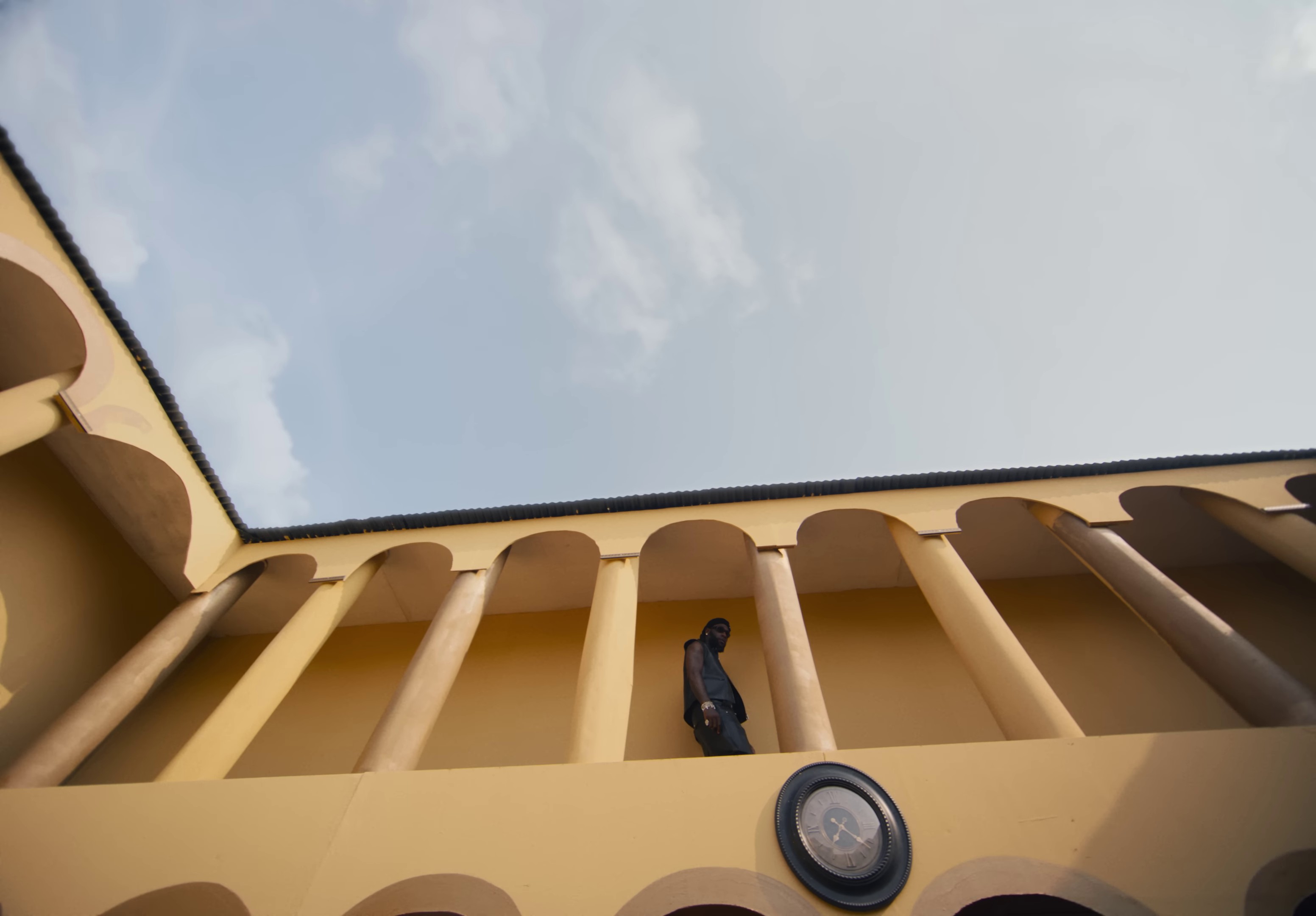 Giza (2023) —  shot,  lighting