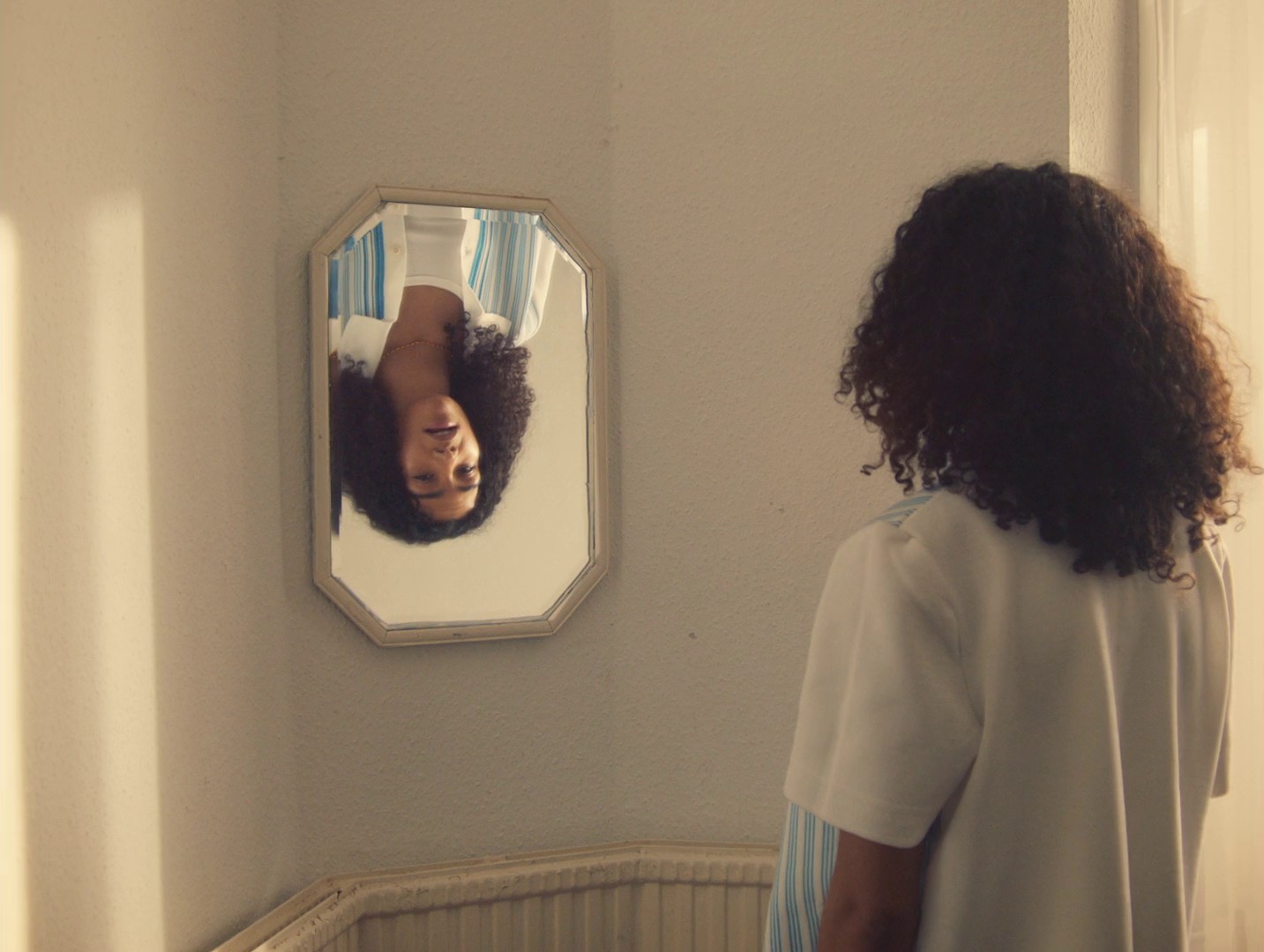 Crosswords (2020) —  shot,  lighting