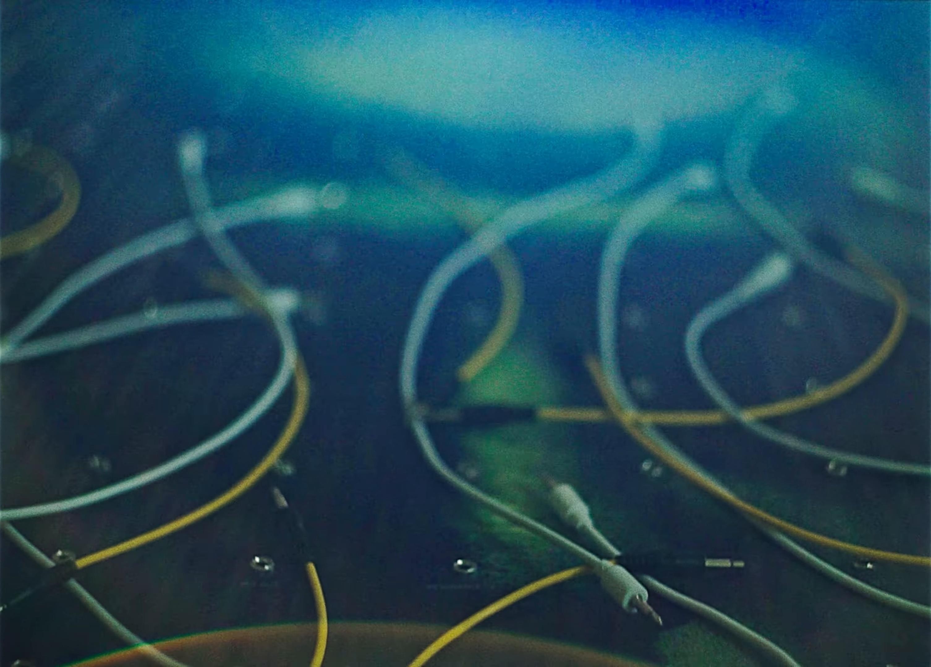 Bol' vernotsya (2025) —  shot,  lighting