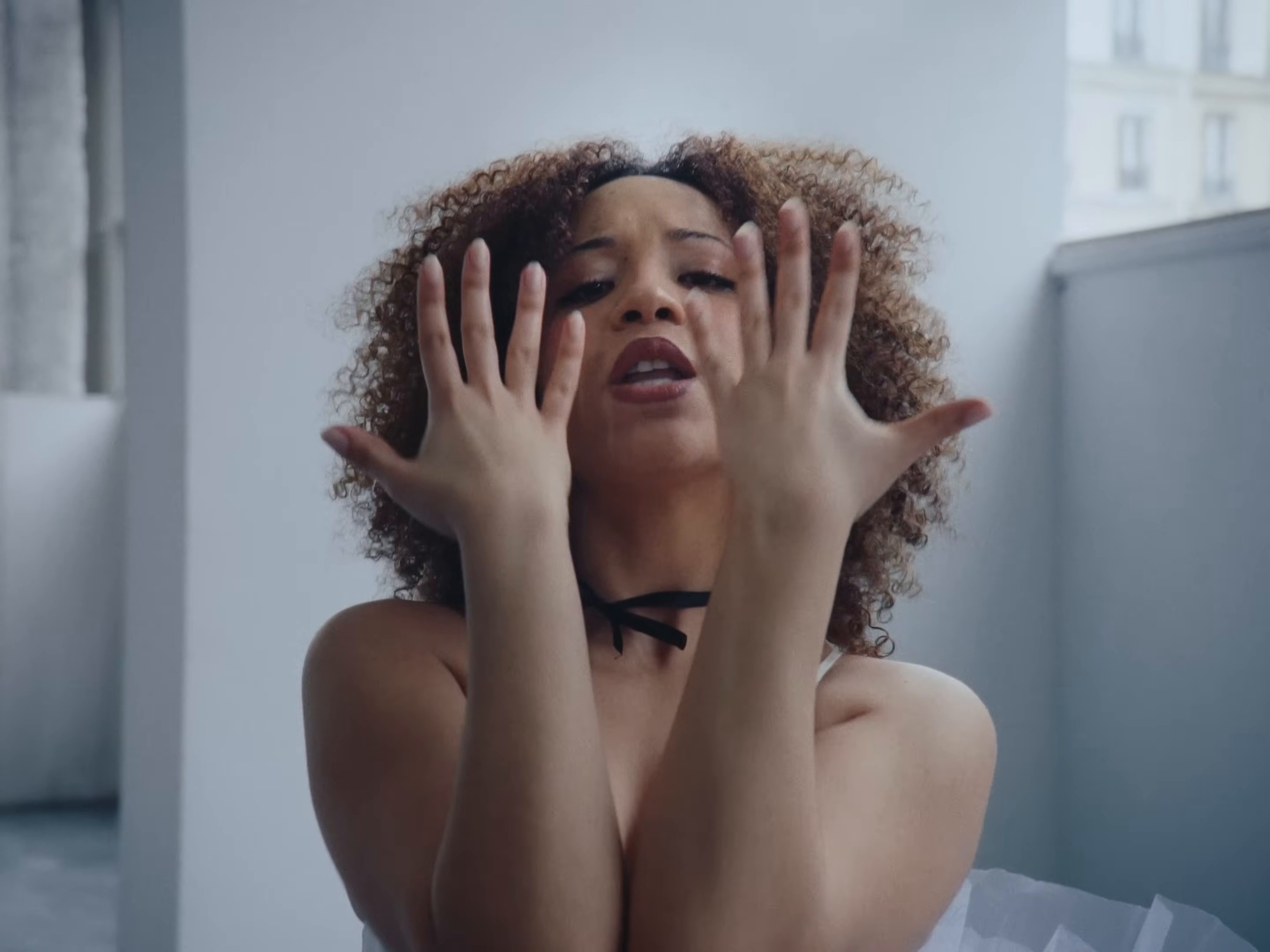 Princesse chaos (2025) —  shot,  lighting