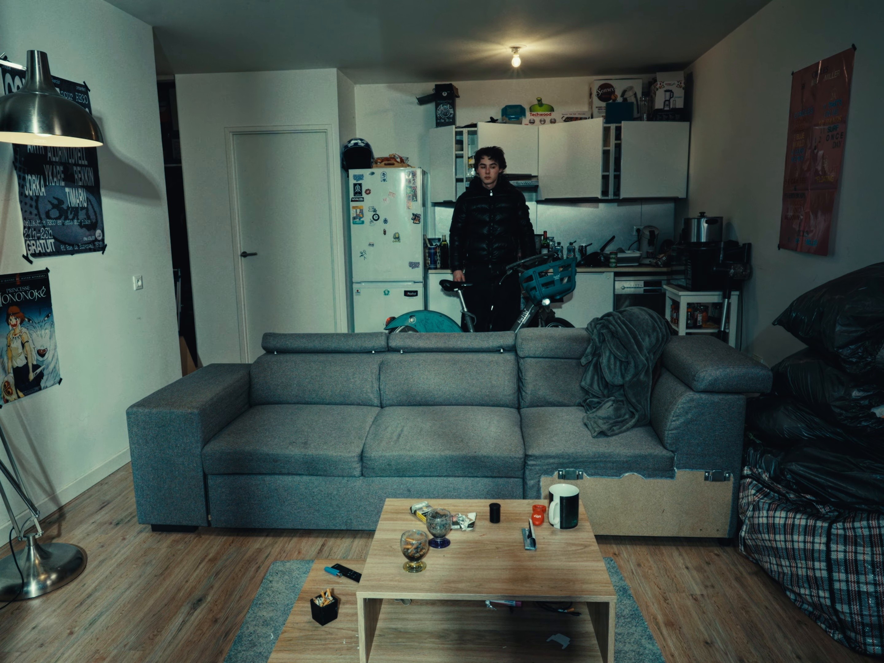 le jeu (2026) —  shot,  lighting