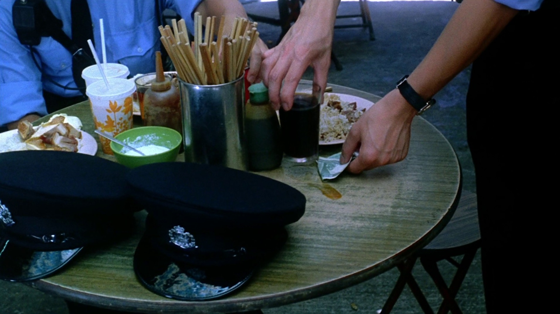 Chungking Express (1996) —  shot,  lighting