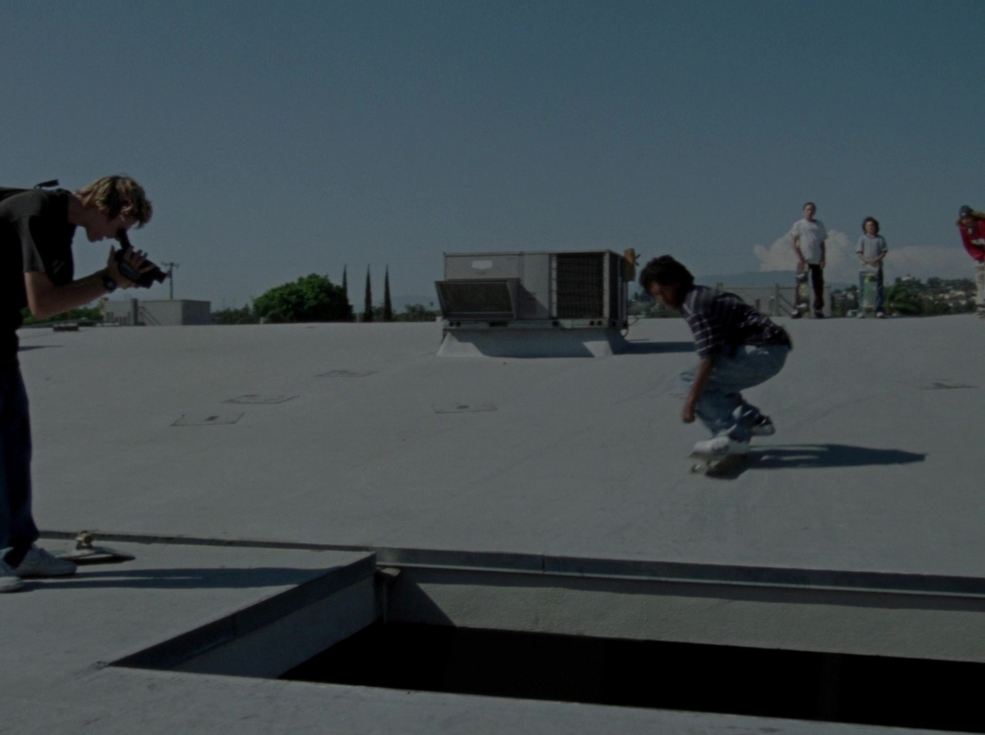 Mid90s (2018) —  shot,  lighting