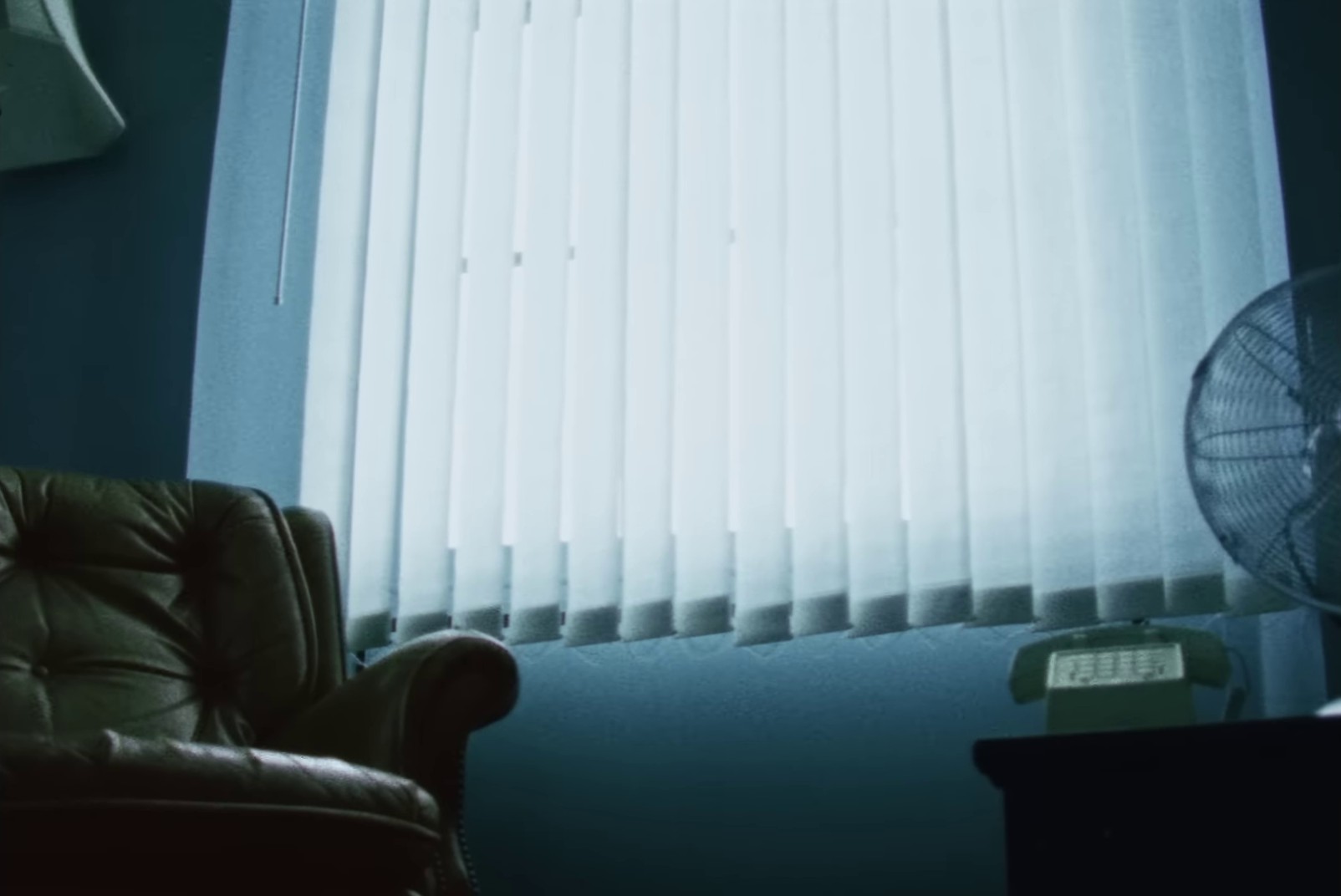  Pick Your Tears Up (2023) —  shot,  lighting