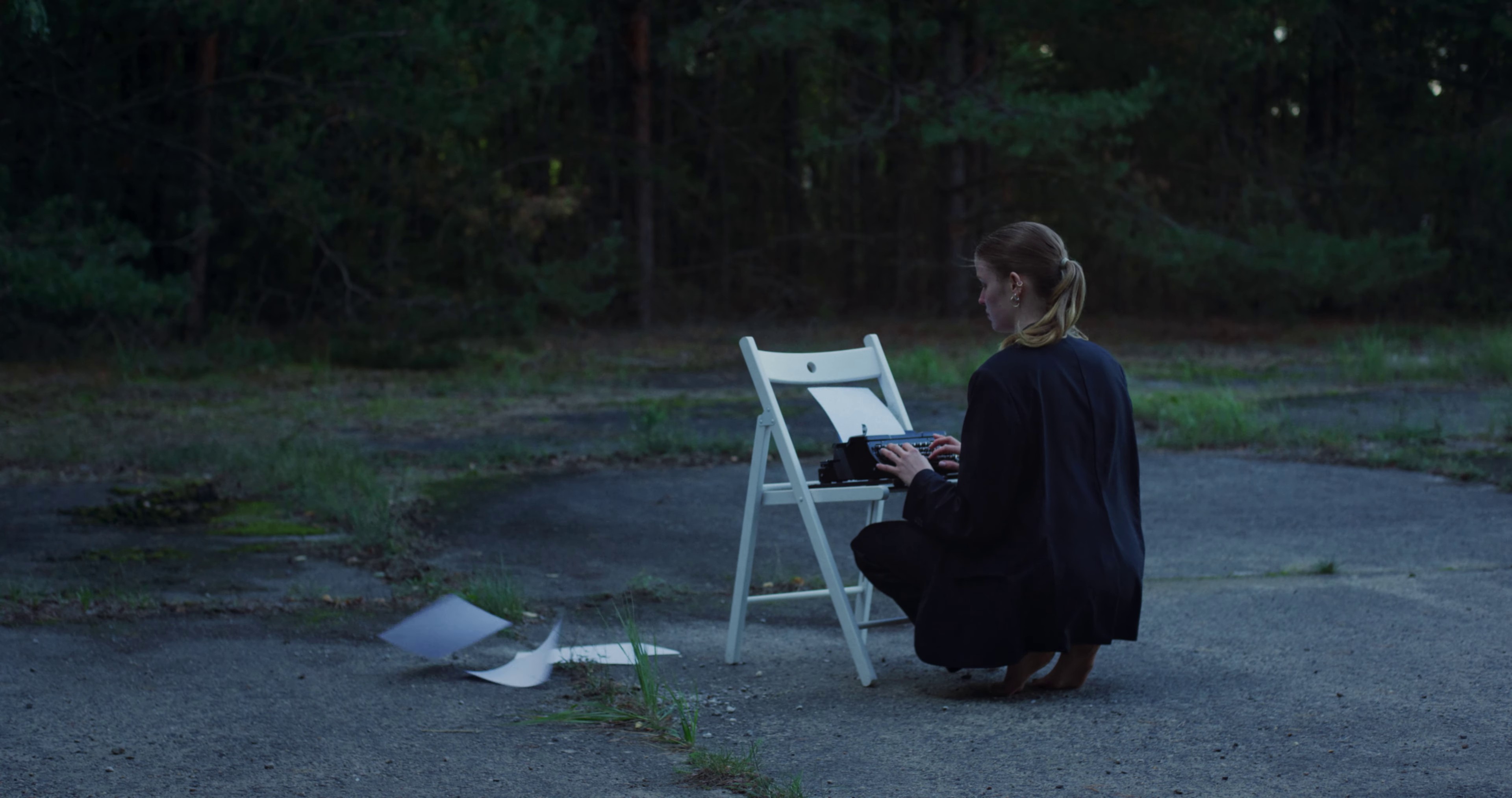 Violet drive (2022) —  shot,  lighting