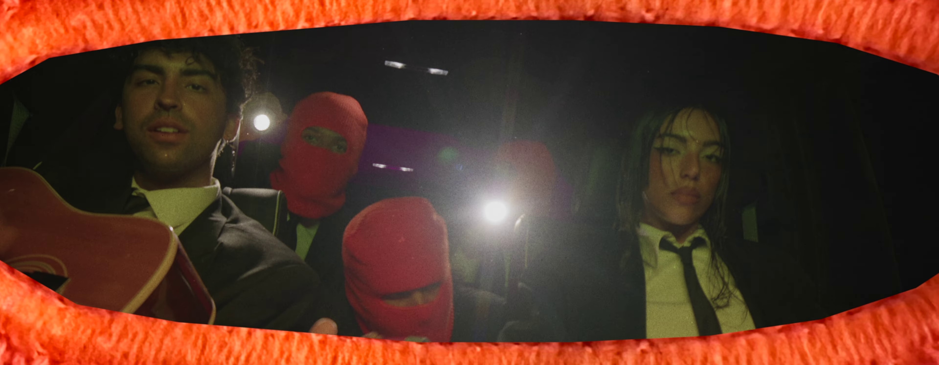 Self destruct (2023) —  shot,  lighting