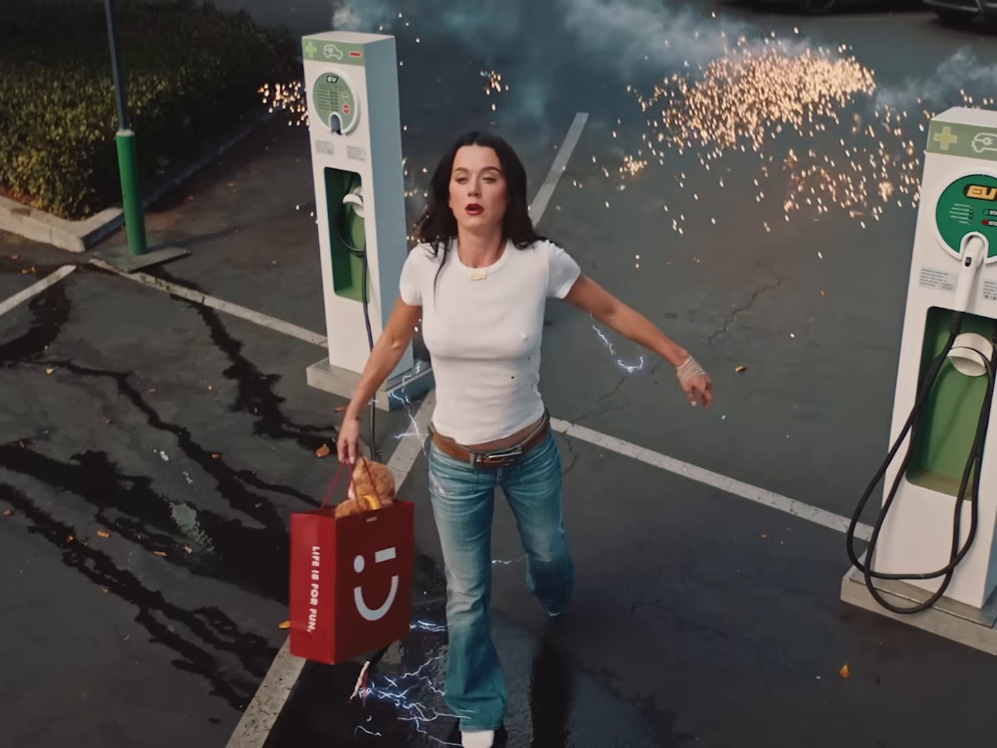 bandaids (2025) —  shot,  lighting