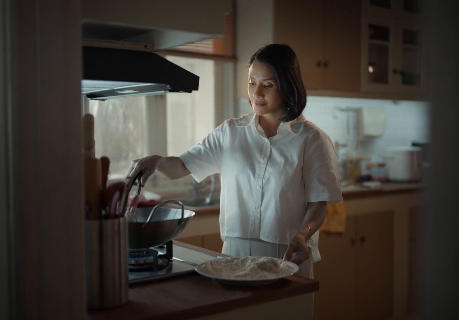 Polytron - Kisah Kita (2024) —  shot,  lighting