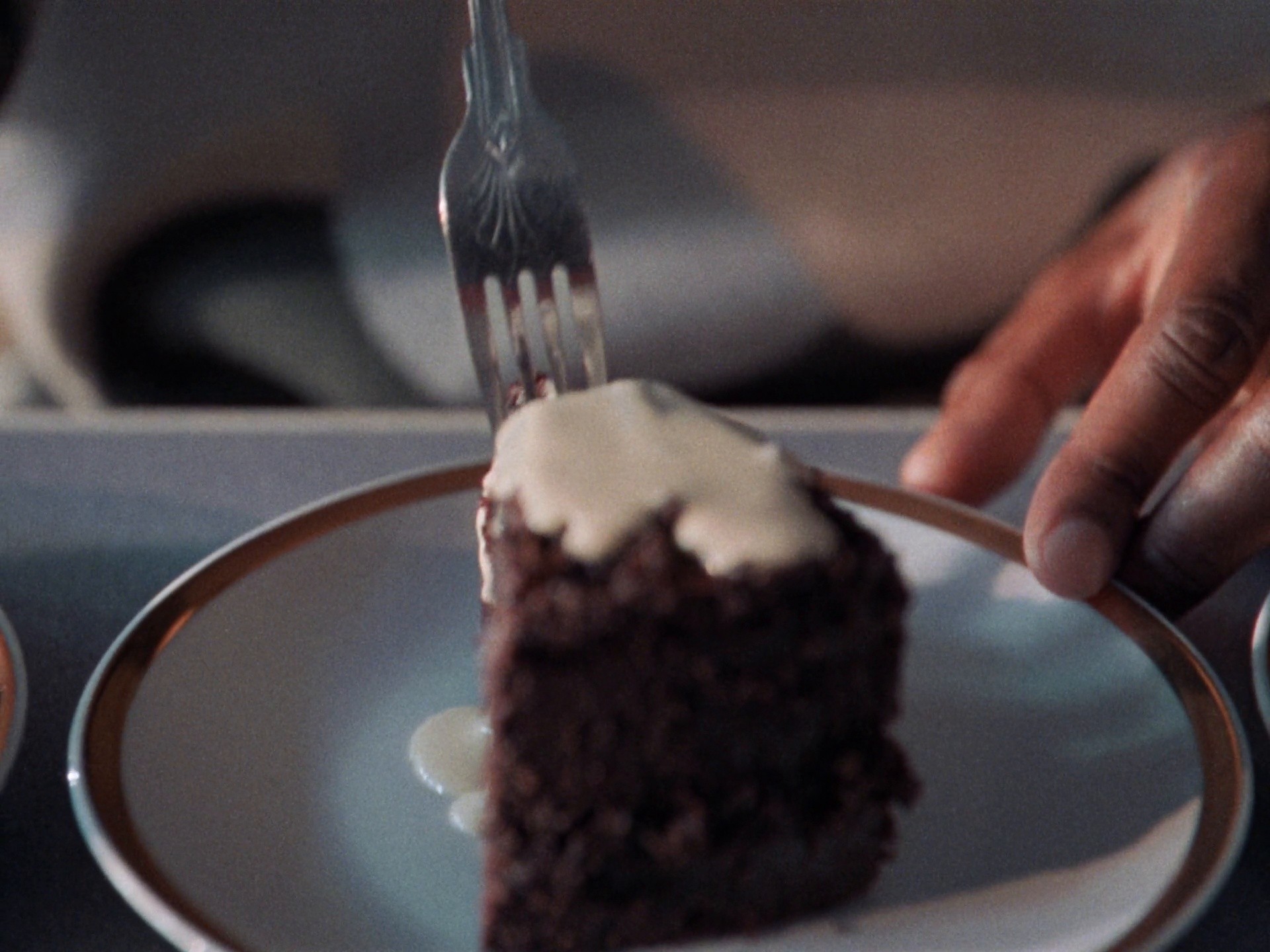 OATLY CUSTARD BY GIGGS - CUSTARD TESTING (2024) —  shot,  lighting