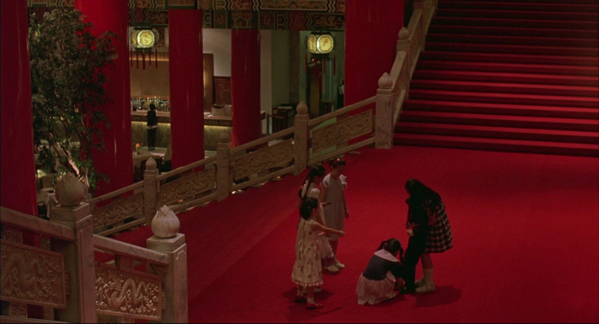 Yi Yi: A One and a Two... (2000) —  shot,  lighting
