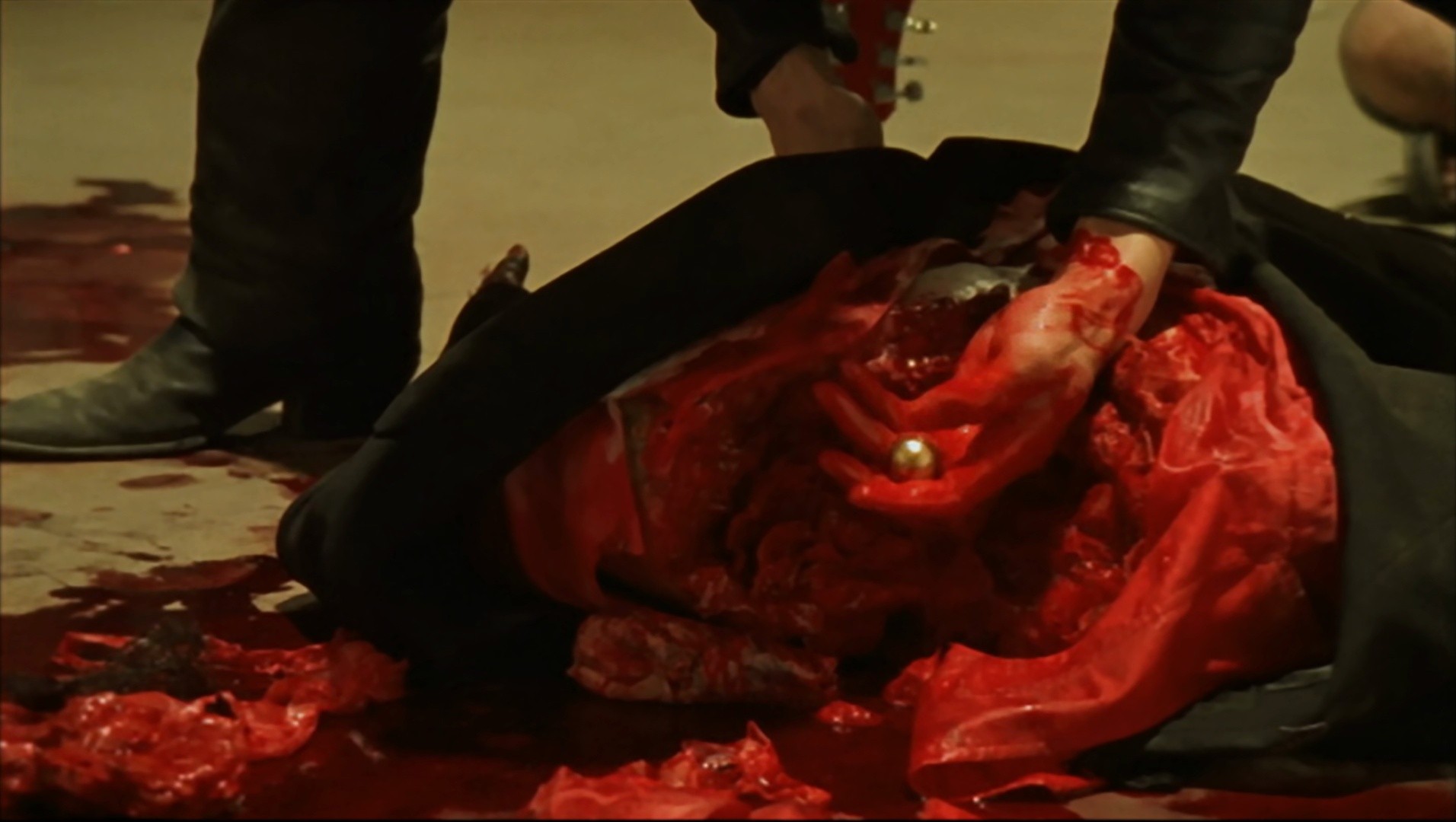 Wild Zero (1999) —  shot,  lighting