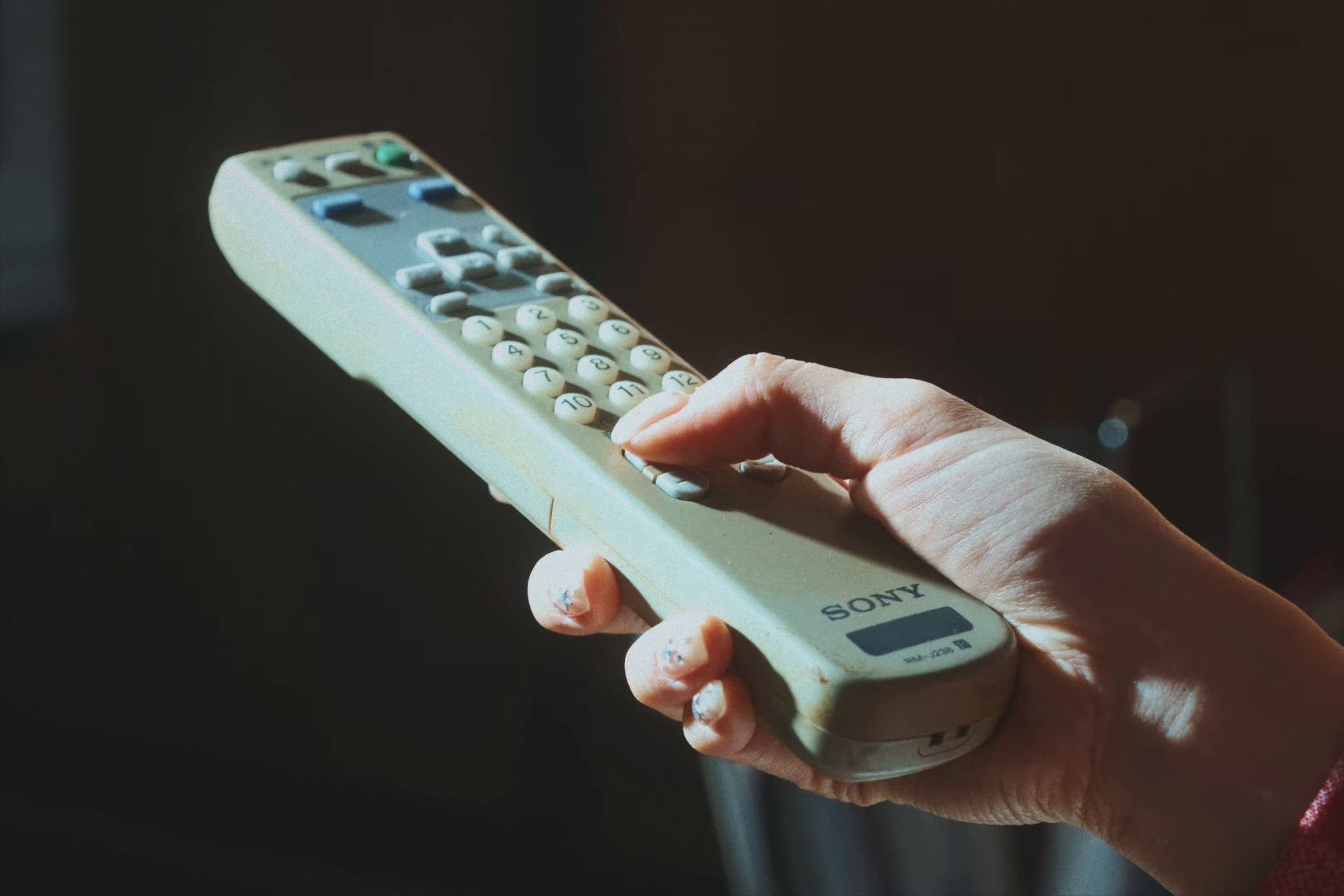 Back in town (2025) —  shot,  lighting