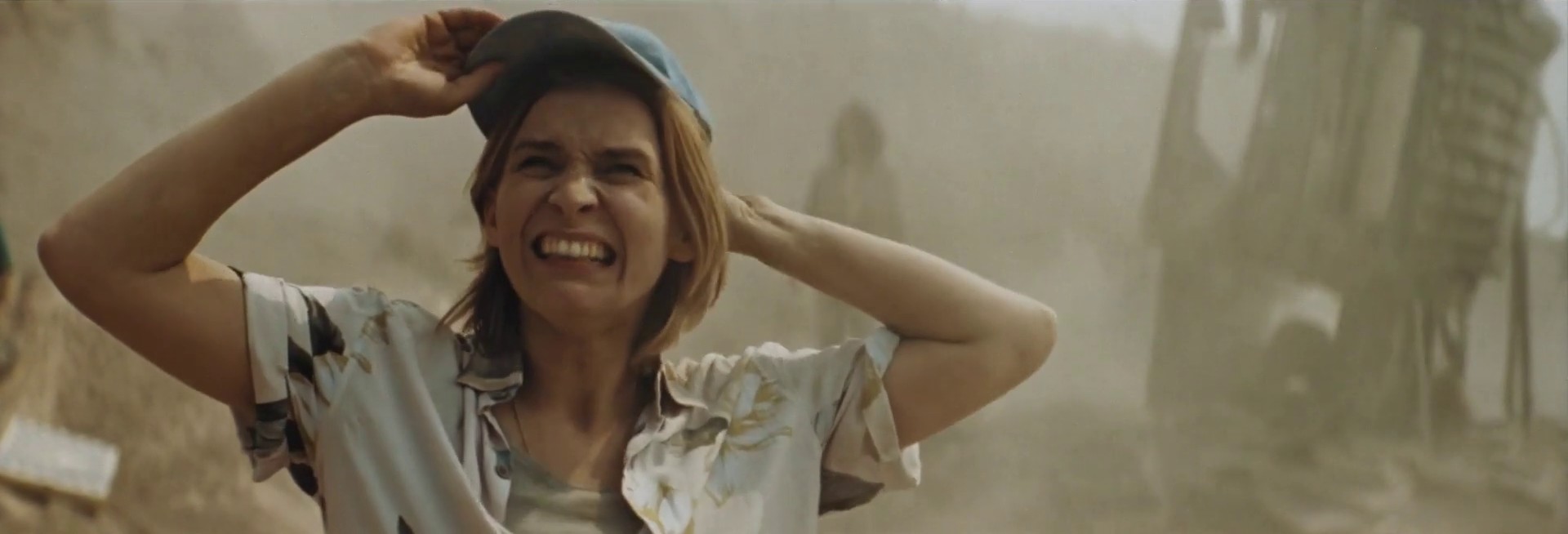 BOURSOBANK "La banque qu'on a envie de se recommander" (DC) - ROMAIN CHASSAING (2024) —  shot,  lighting