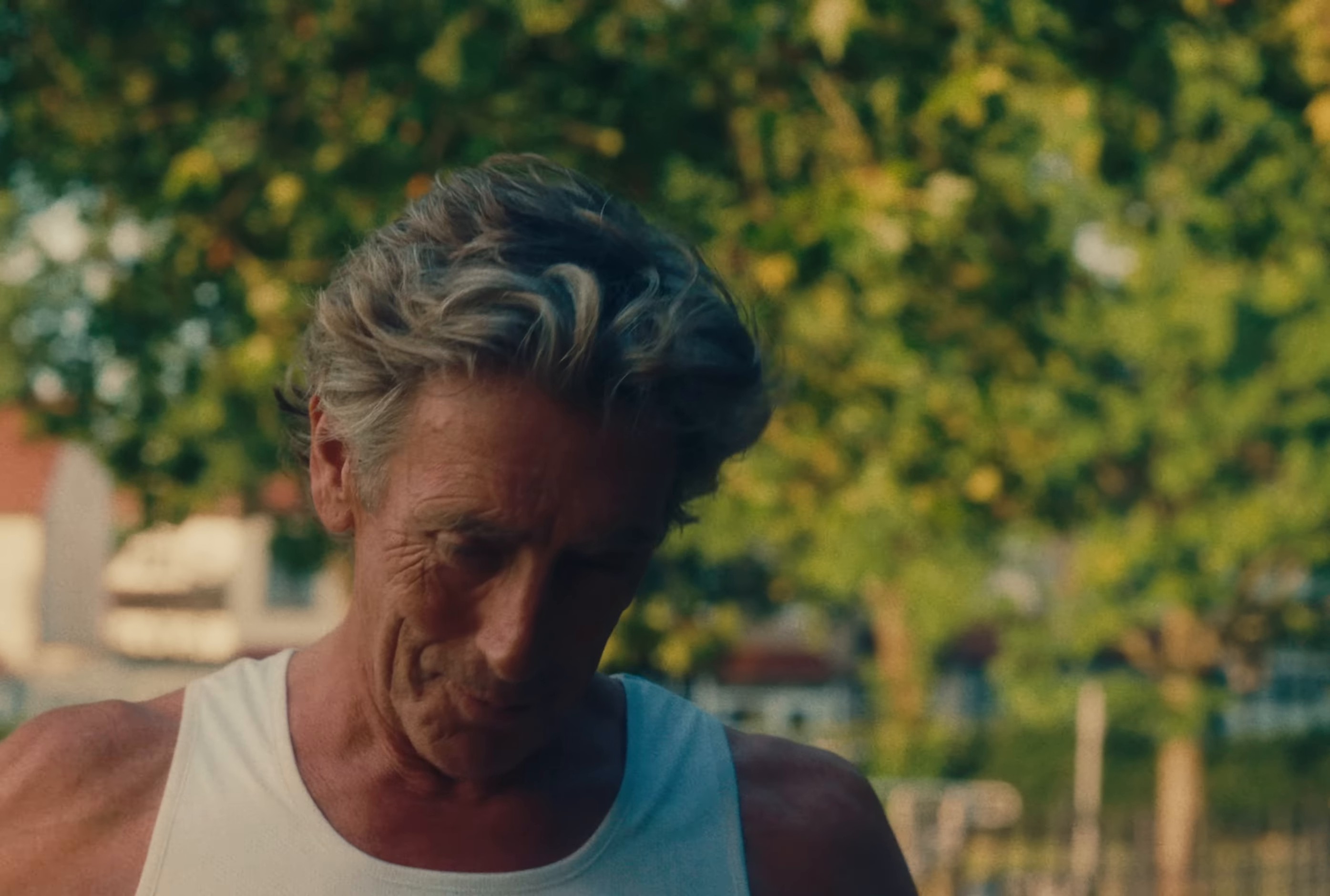 Lionel (2024) —  shot,  lighting