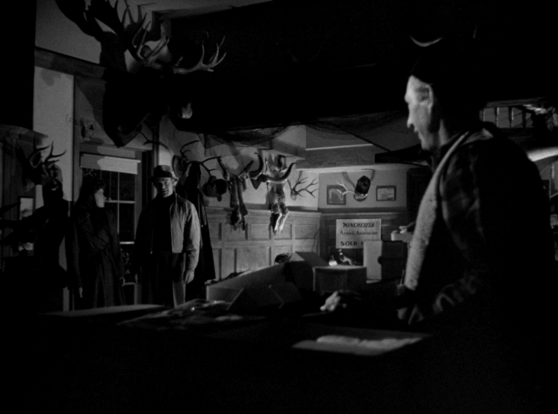 Raw Deal (1948) —  shot,  lighting