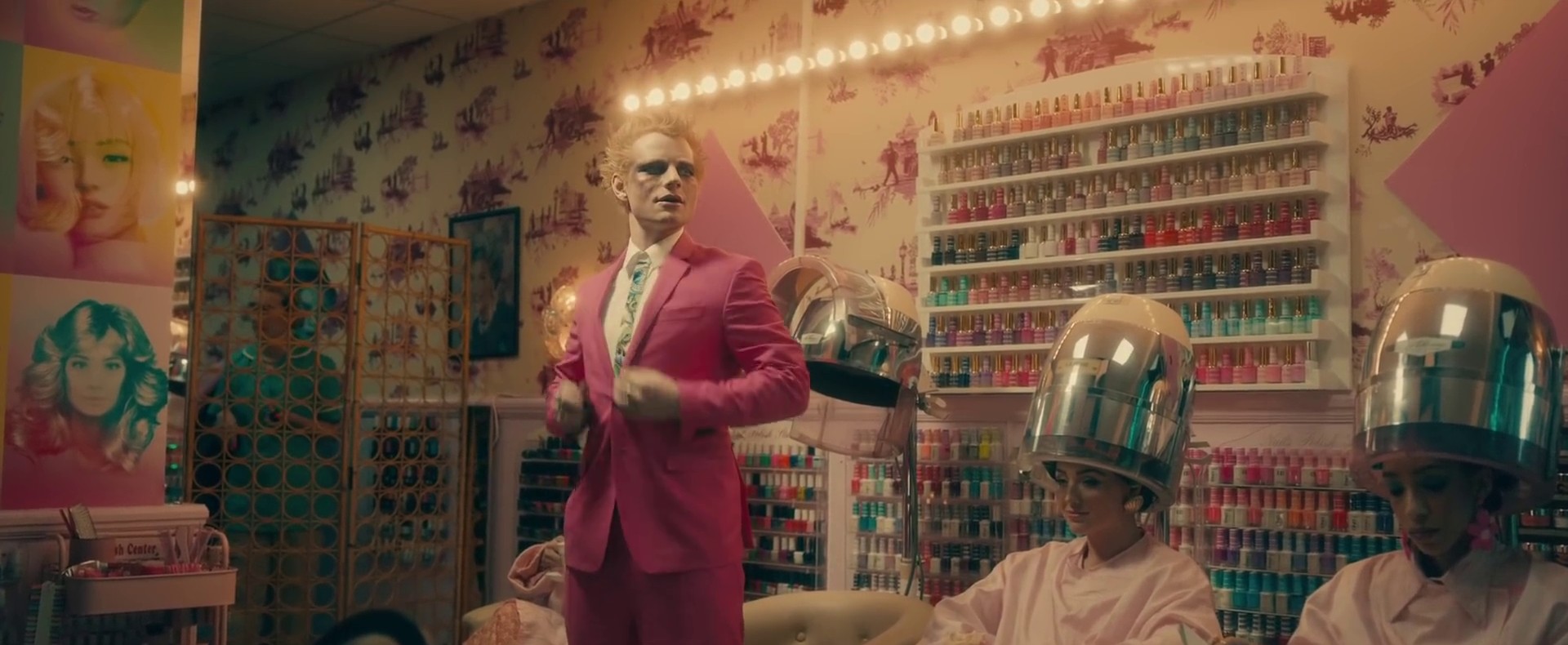 Bad Habits (2021) —  shot,  lighting