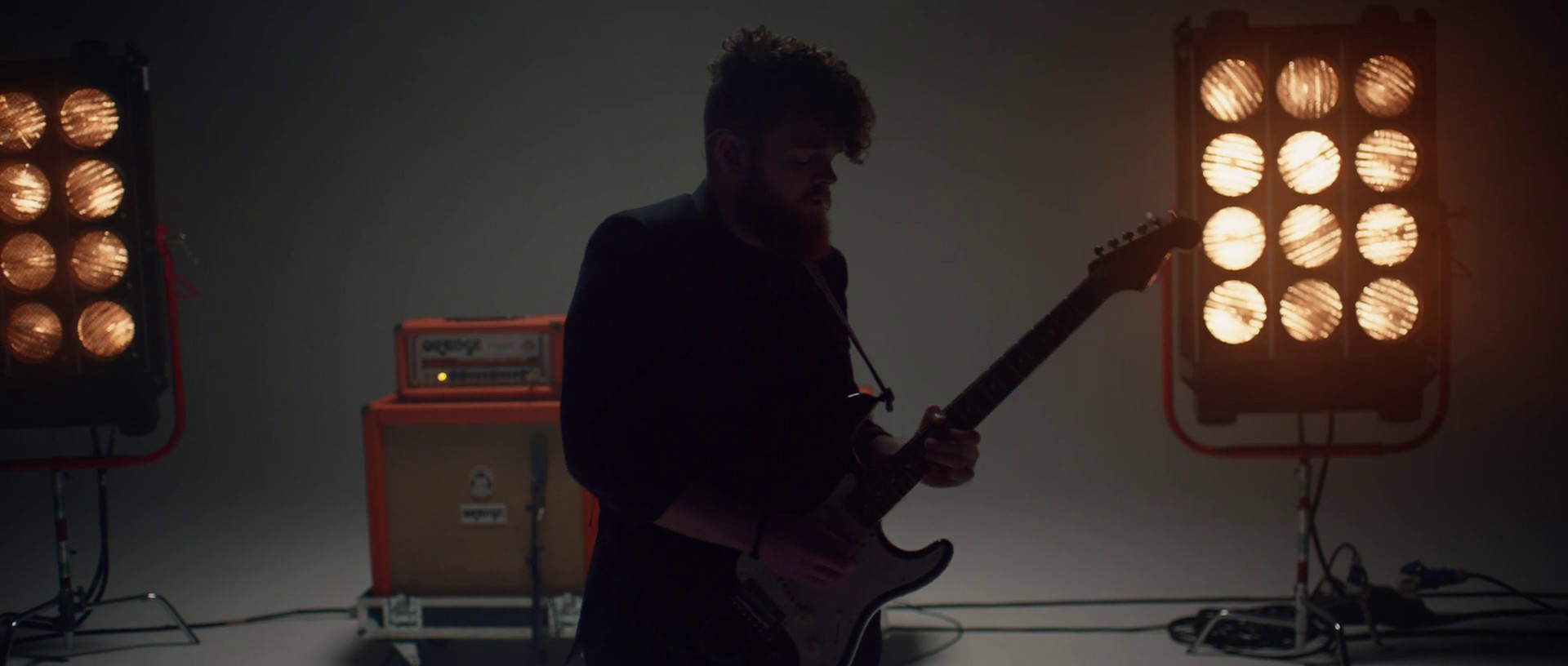 Surprise Yourself (2016) —  shot,  lighting