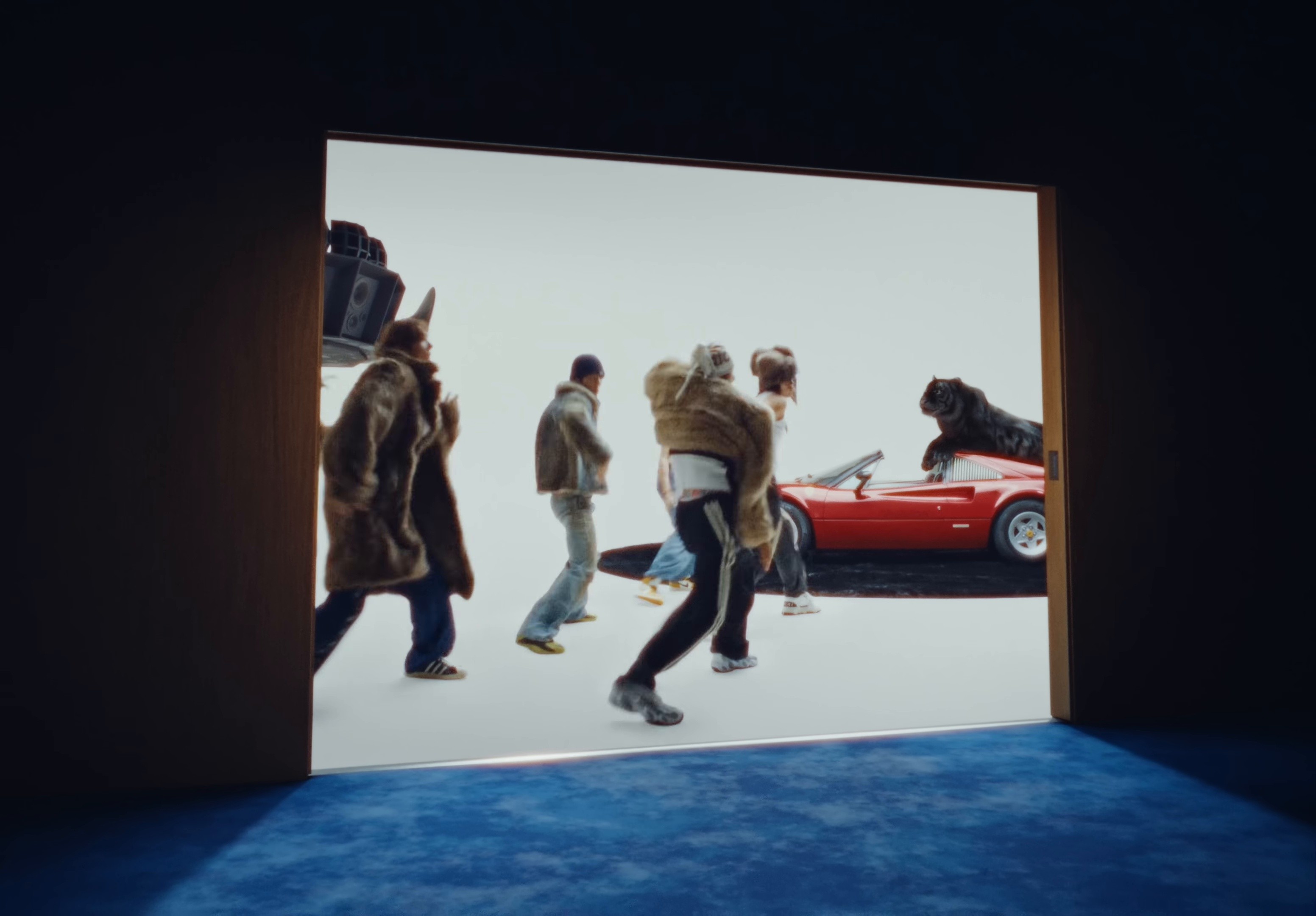 TROPHY (2025) —  shot,  lighting