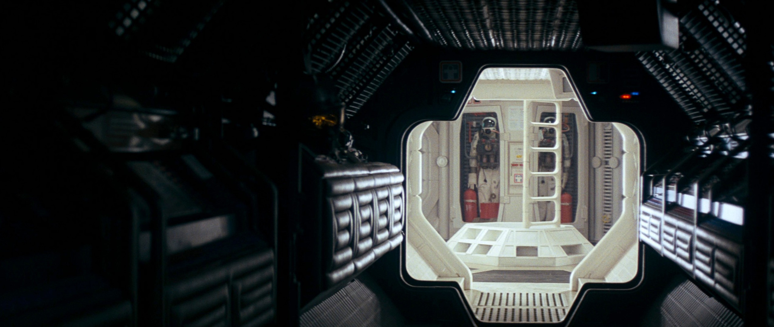 Alien (1979) —  shot,  lighting