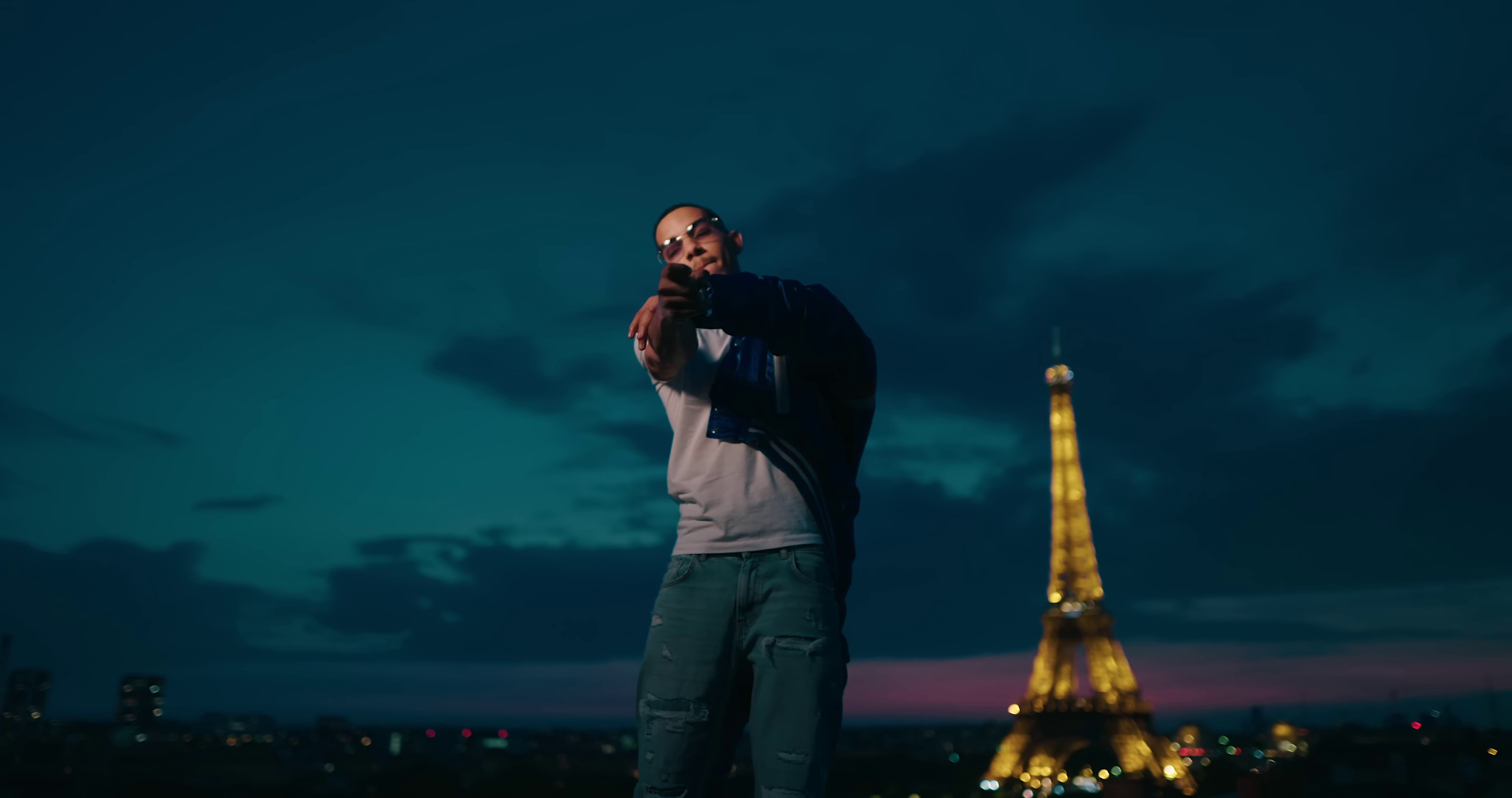 Toutes les couleurs (2023) —  shot,  lighting