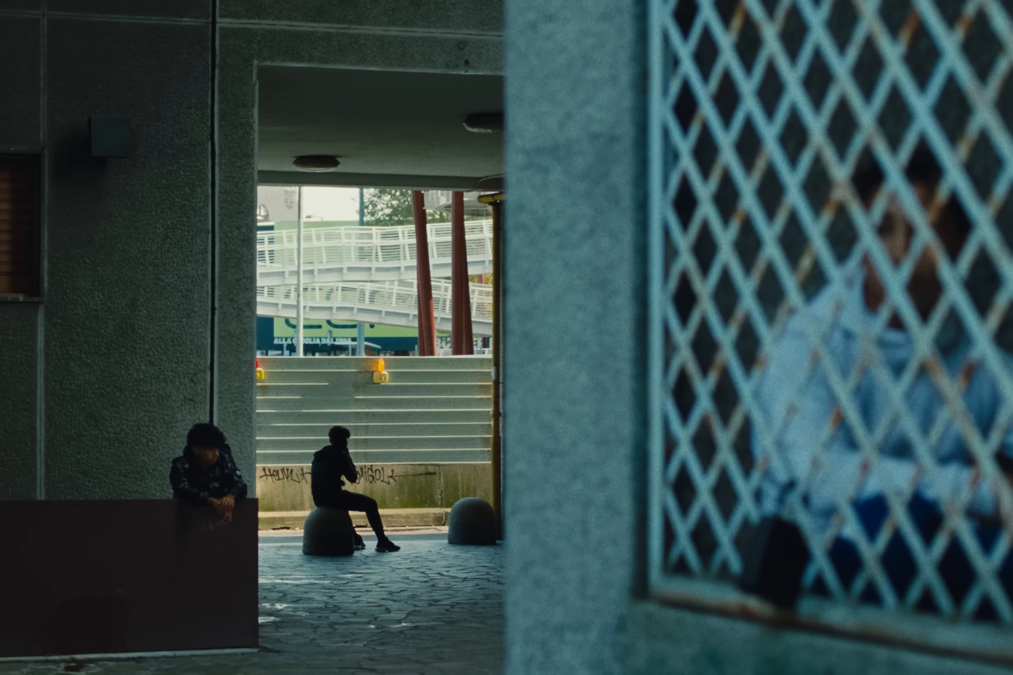 NO NO NO (2024) —  shot,  lighting