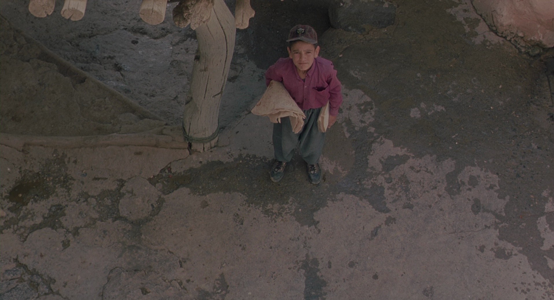 The Wind Will Carry Us (2000) —  shot,  lighting