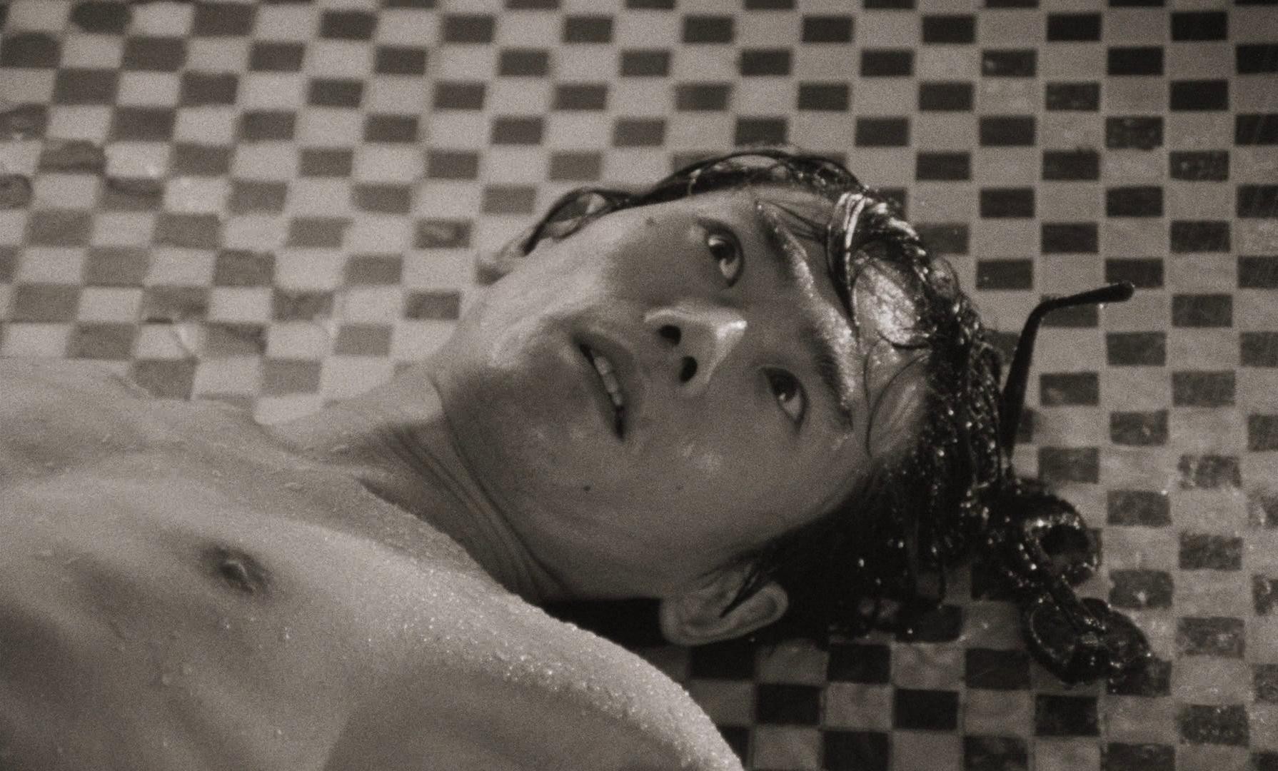 The Red Spectacles (1987) —  shot,  lighting