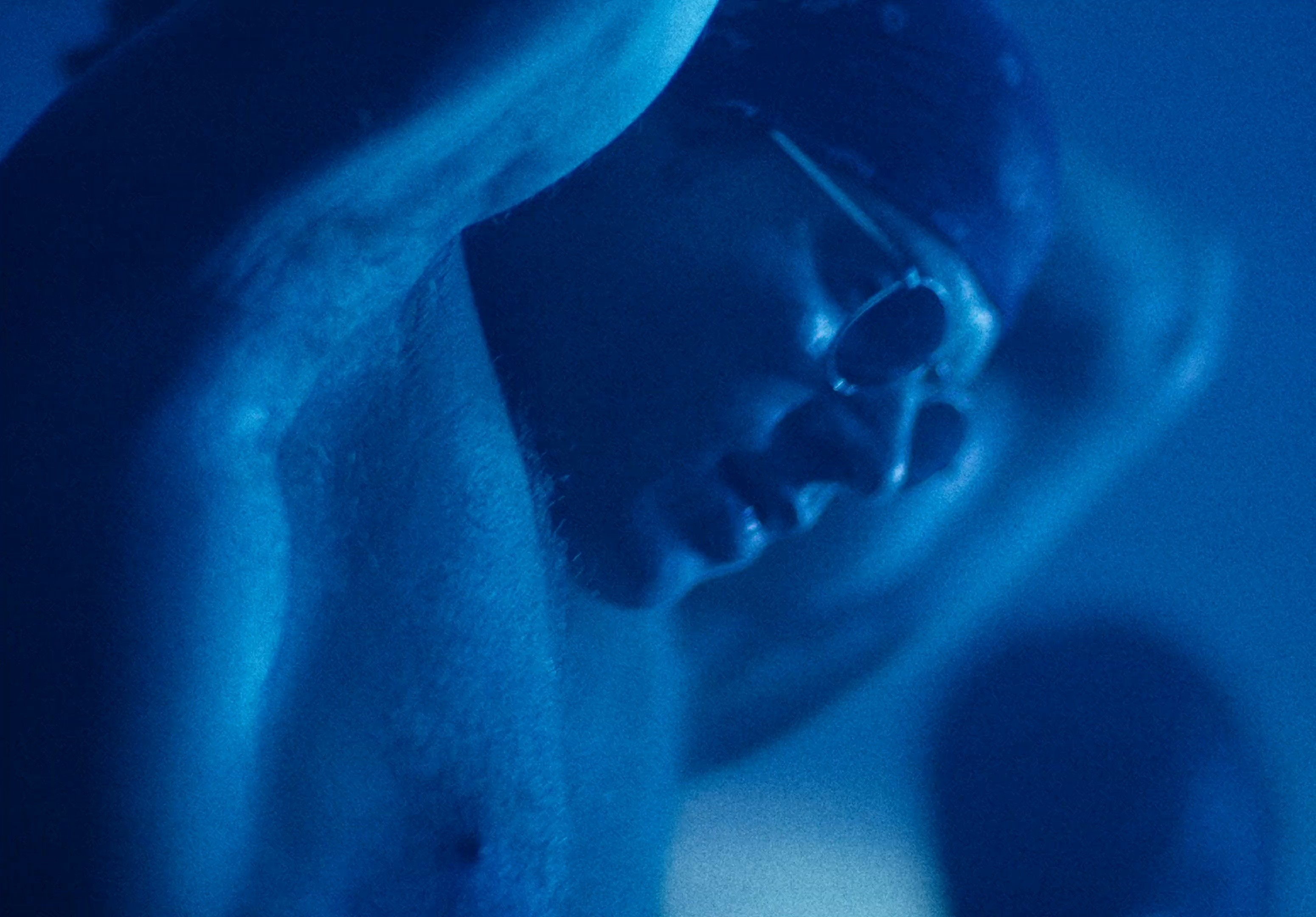 MOVEMENT 'mvmt' (2025) —  shot,  lighting